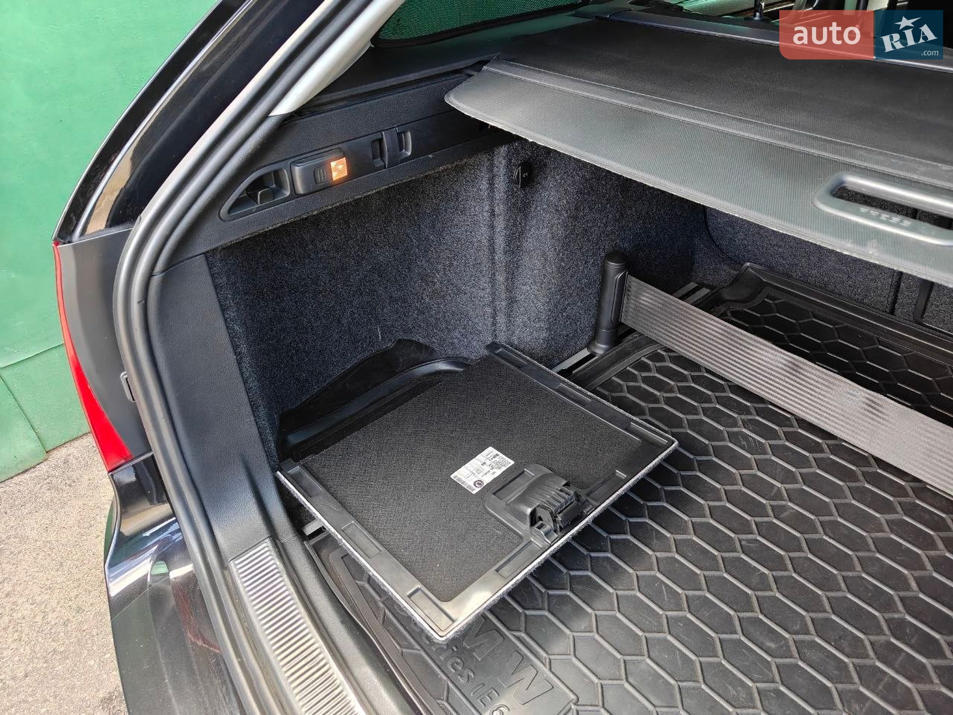 Skoda Superb 2010 VIN TMBJH73TXB9042069 фото оголошення 113 з 137