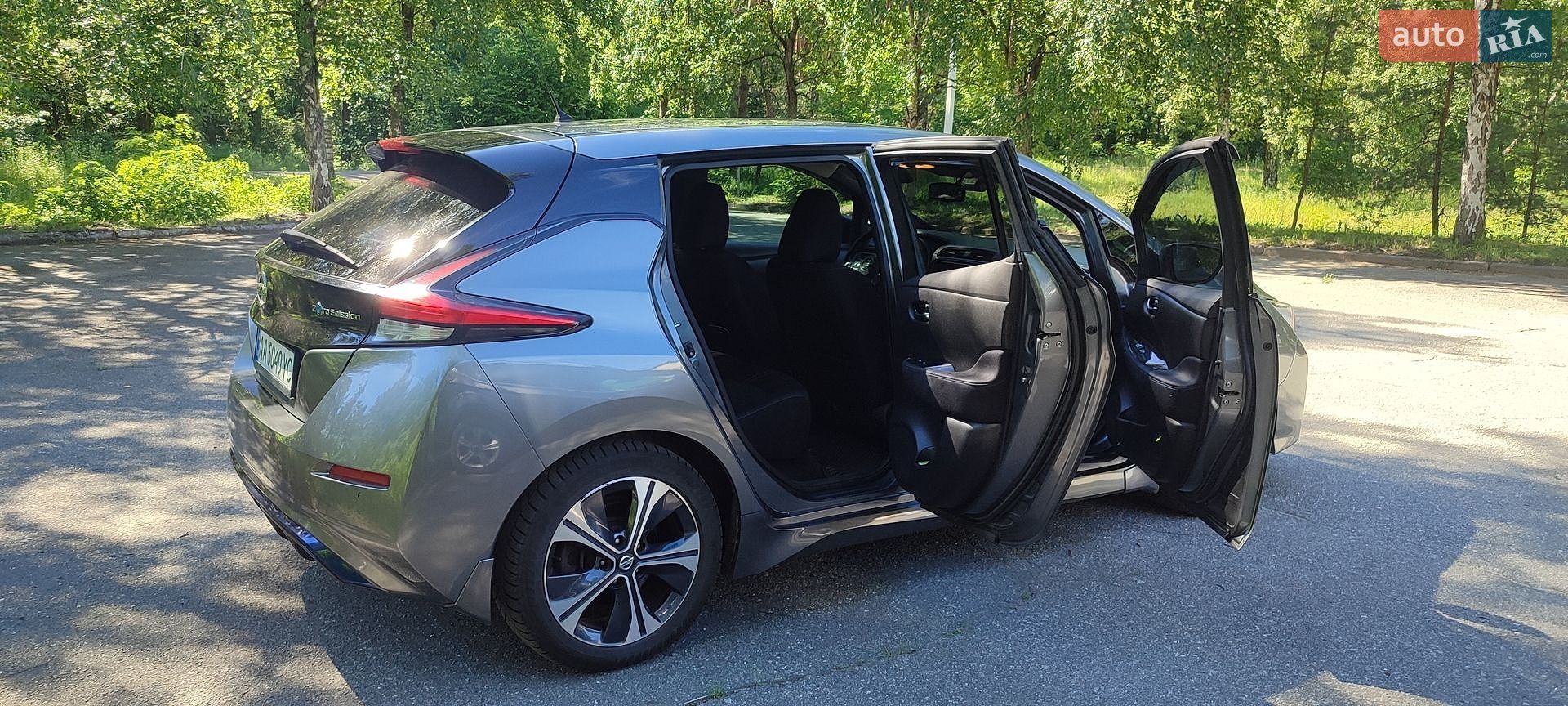 Nissan Leaf 2019 VIN SJNFAAZE1U0081949 фото оголошення 2 з 21