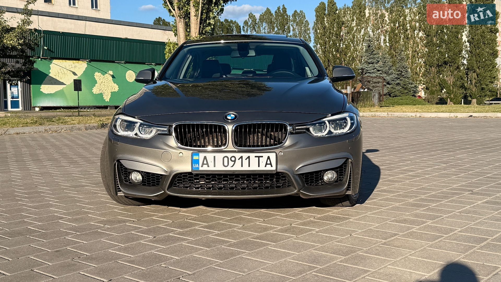 BMW 3 Series 2016 VIN WBA8E5G54GNT95037 фото оголошення 2 з 27