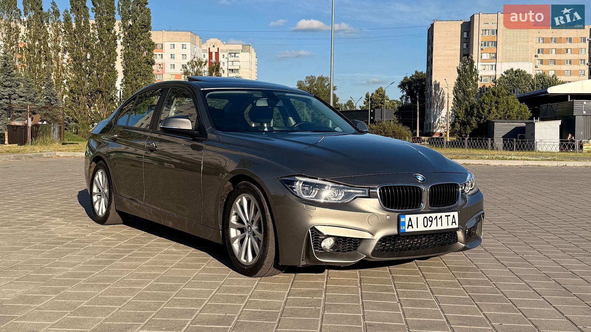 BMW 3 Series 2016 VIN WBA8E5G54GNT95037 фото оголошення 3 з 27