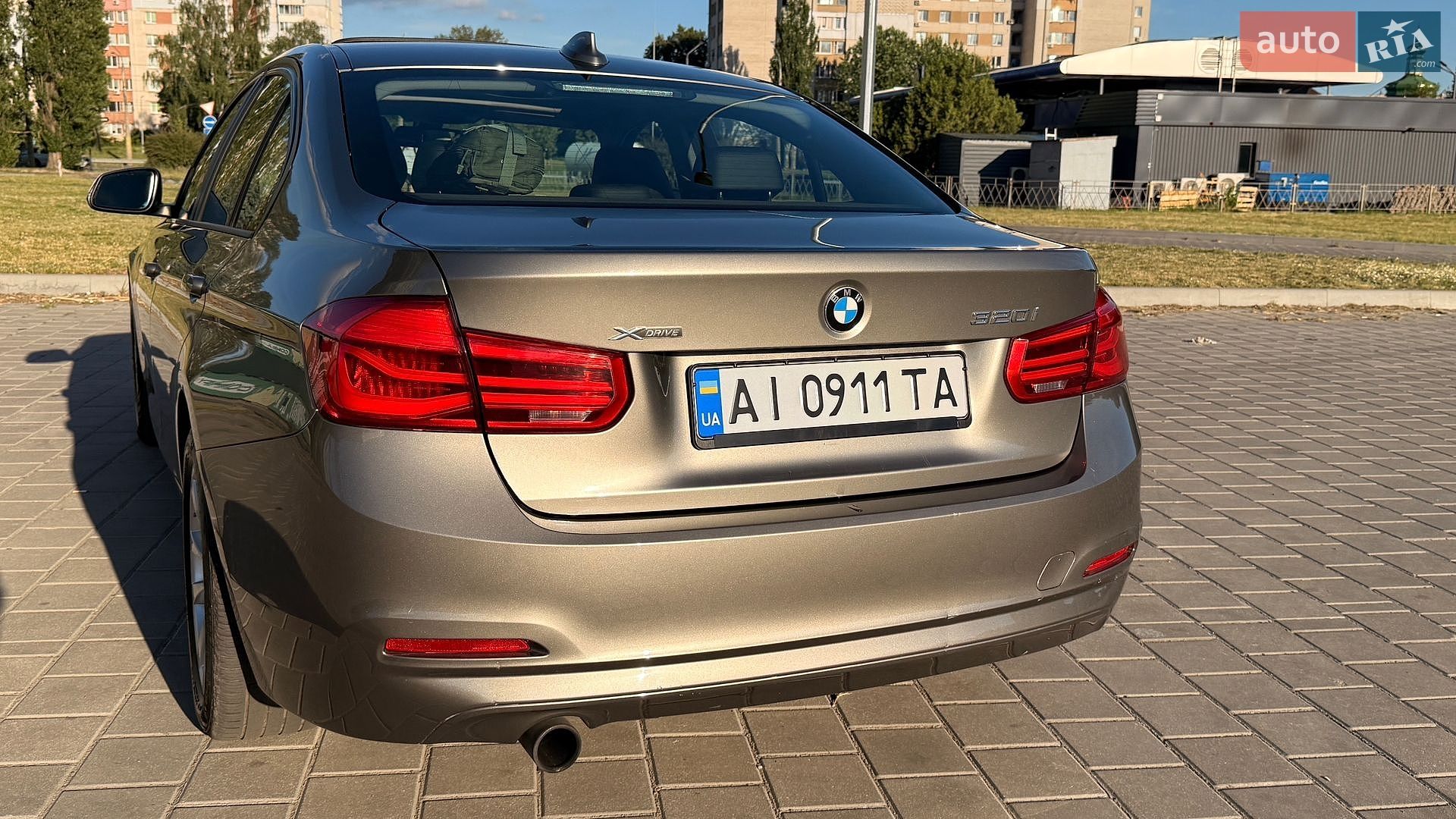 BMW 3 Series 2016 VIN WBA8E5G54GNT95037 фото оголошення 8 з 27