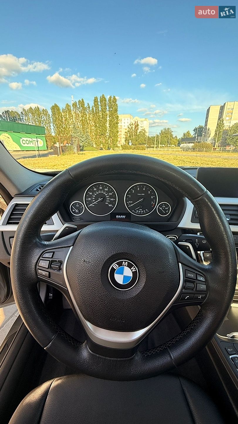 BMW 3 Series 2016 VIN WBA8E5G54GNT95037 фото оголошення 17 з 27