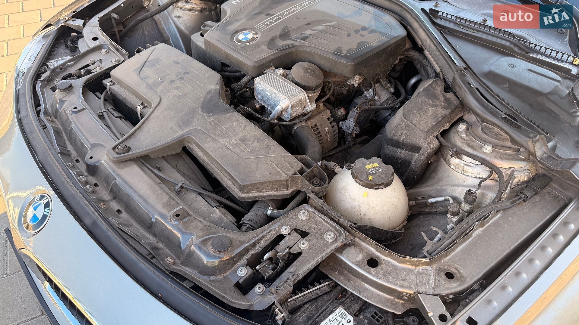 BMW 3 Series 2016 VIN WBA8E5G54GNT95037 фото оголошення 25 з 27