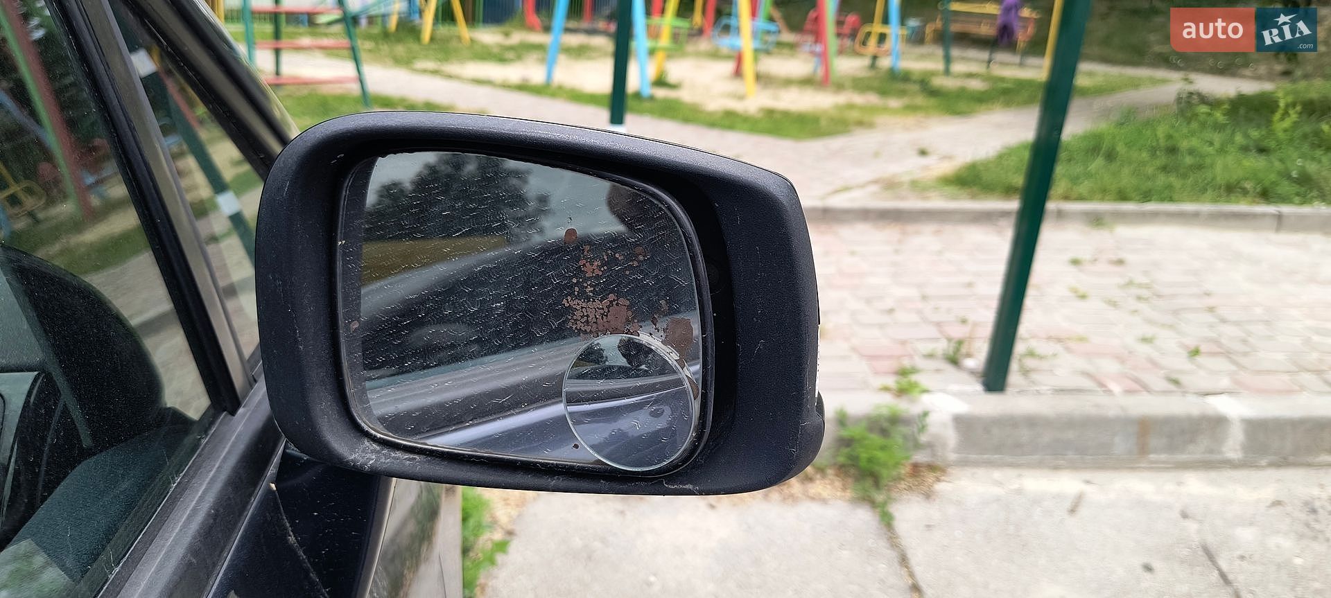 Honda FR-V 2005 VIN JHMBE17406S201868 фото оголошення 25 з 34