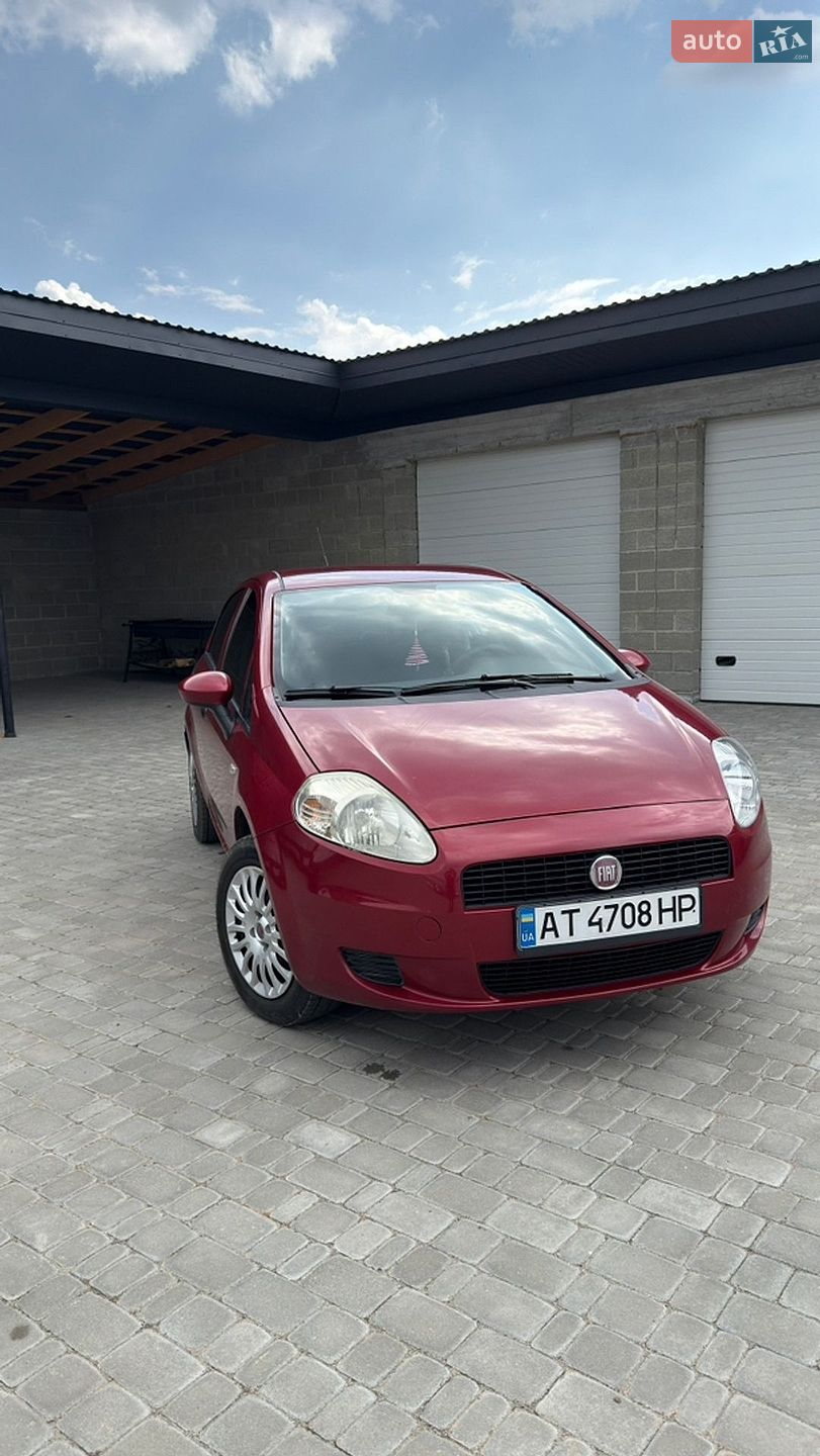 Fiat Punto 2010 VIN ZFA19900001702632 фото оголошення 2 з 16
