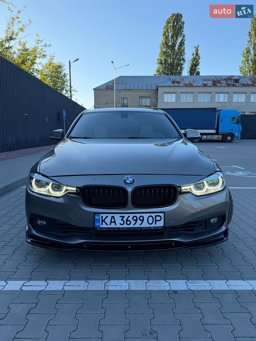 BMW 3 Series 2017 VIN WBA8B9G33HNU57141 фото оголошення 19 з 26