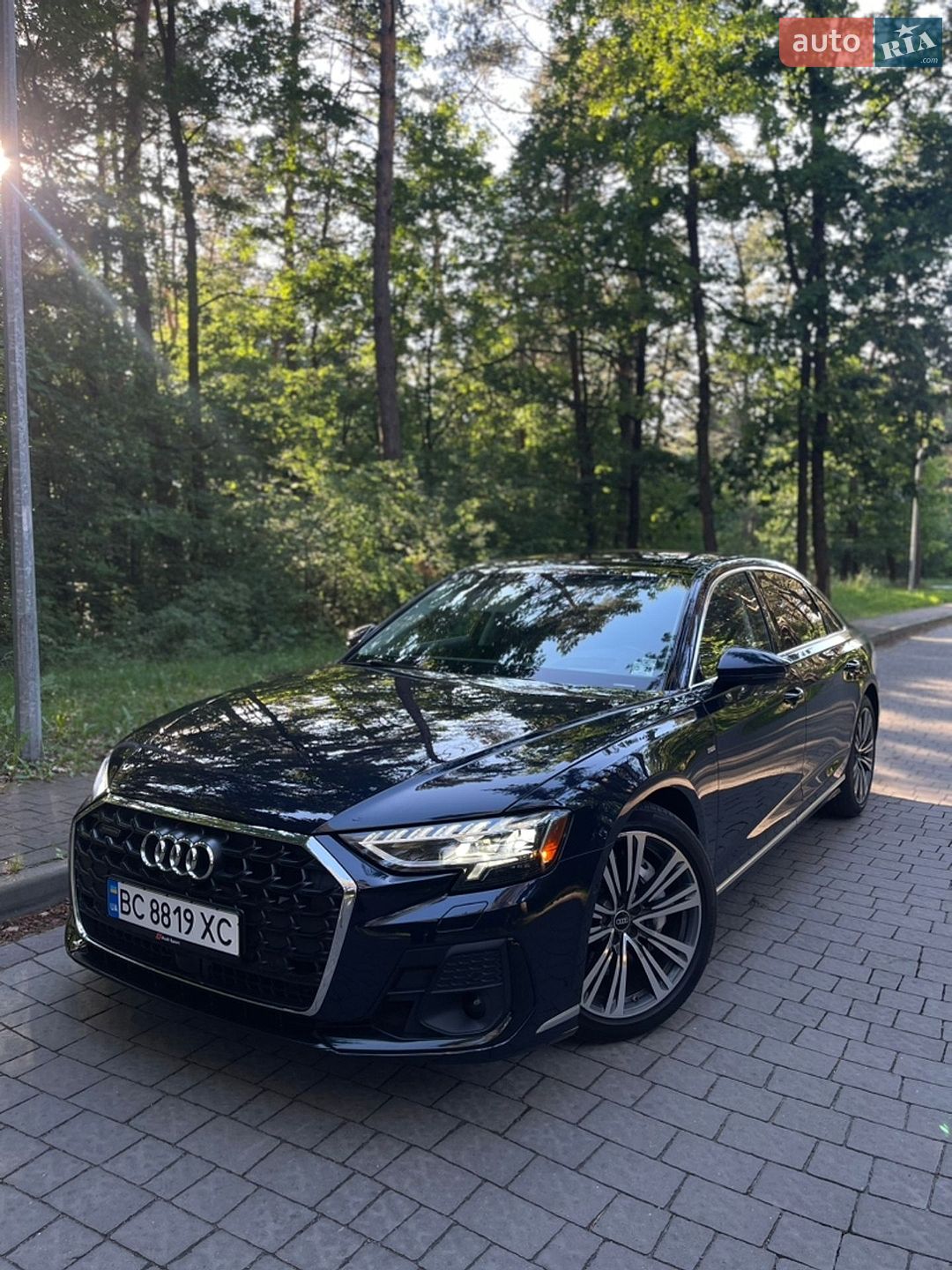 AUDI A8 2023 VIN WAULDAF8XPN006841 фото оголошення 2 з 28