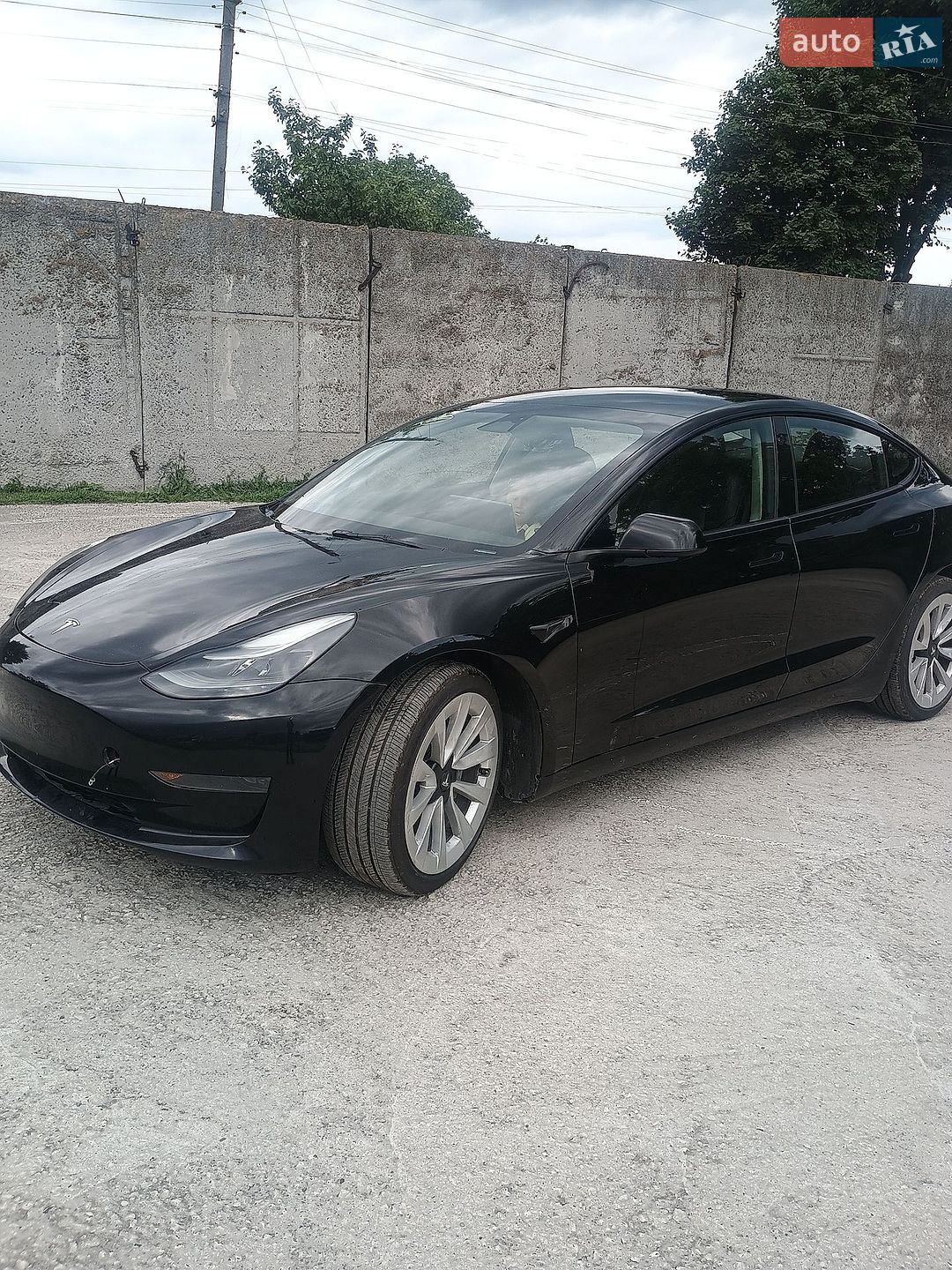 Tesla Model 3 2022 VIN 5YJ3E1EB1NF143286 фото оголошення 5 з 10