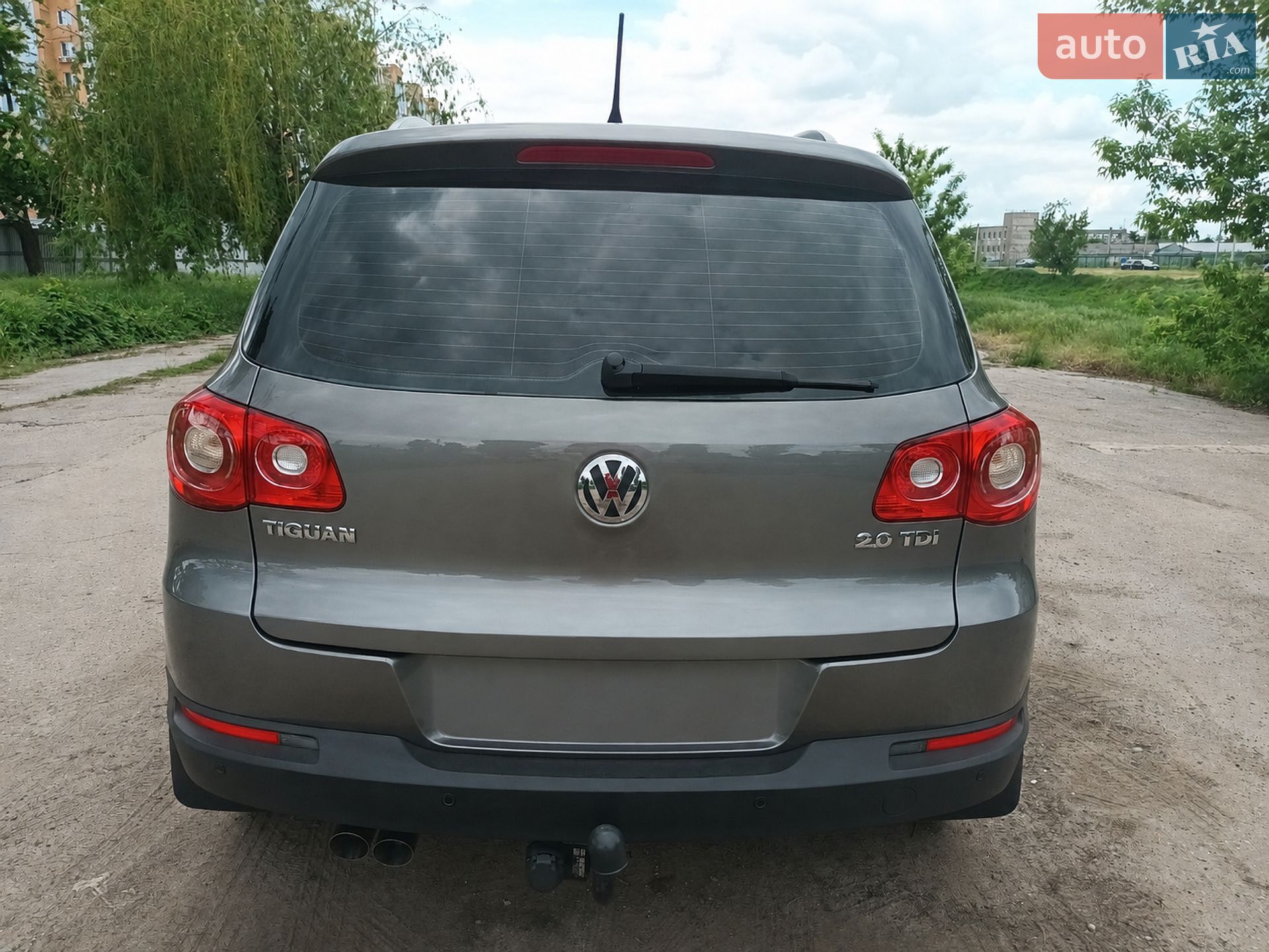 Volkswagen Tiguan 2010 VIN WVGZZZ5HZAW091276 фото оголошення 2 з 8
