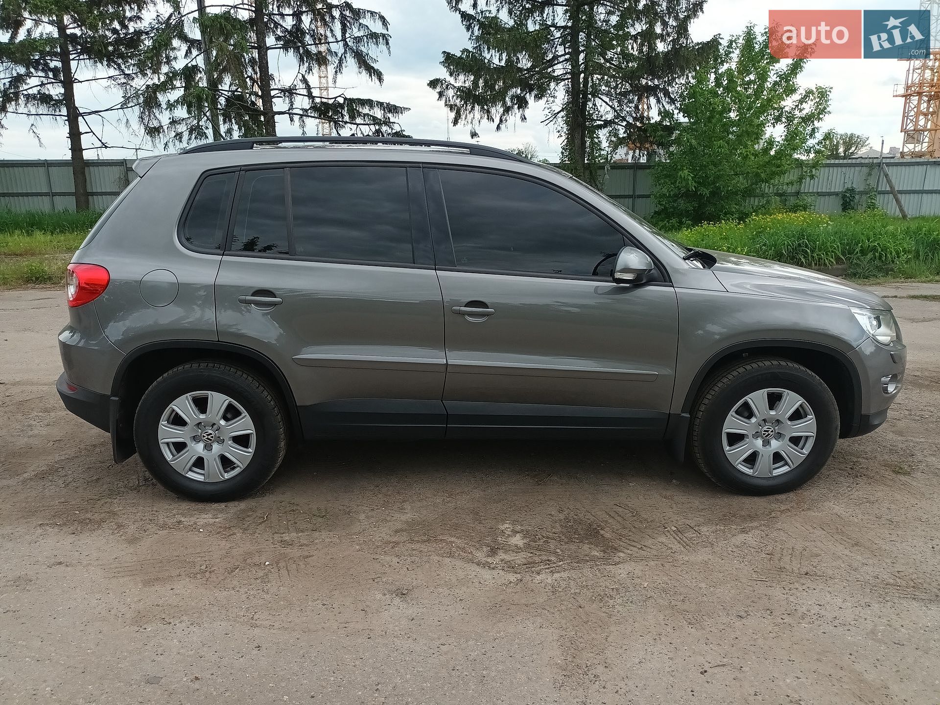 Volkswagen Tiguan 2010 VIN WVGZZZ5HZAW091276 фото оголошення 3 з 8