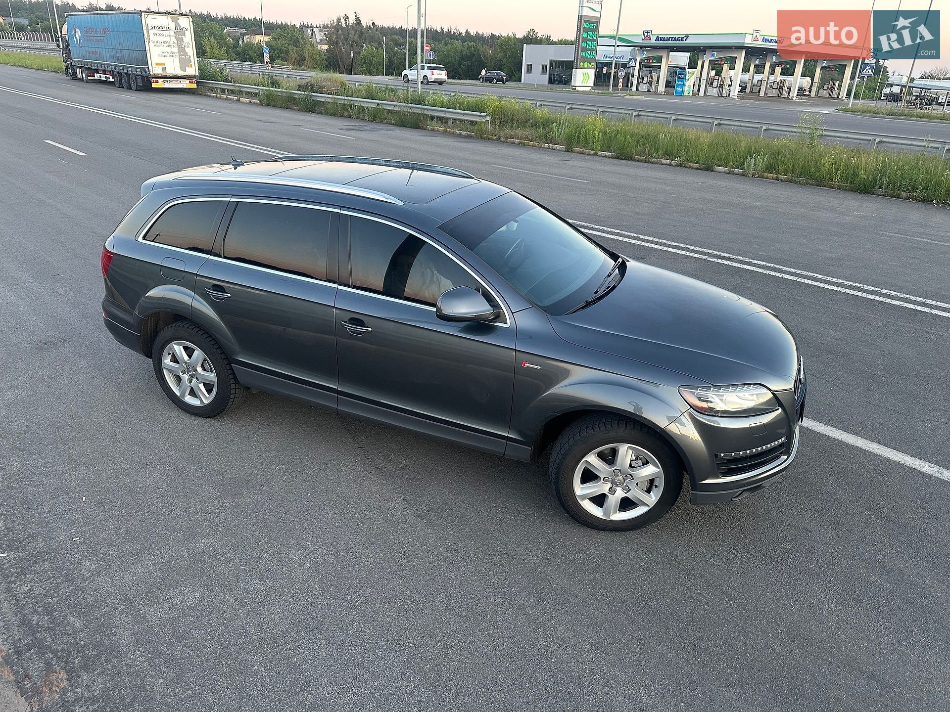 Audi Q7 2011 VIN WA1LGAFE3BD009816 фото оголошення 7 з 13