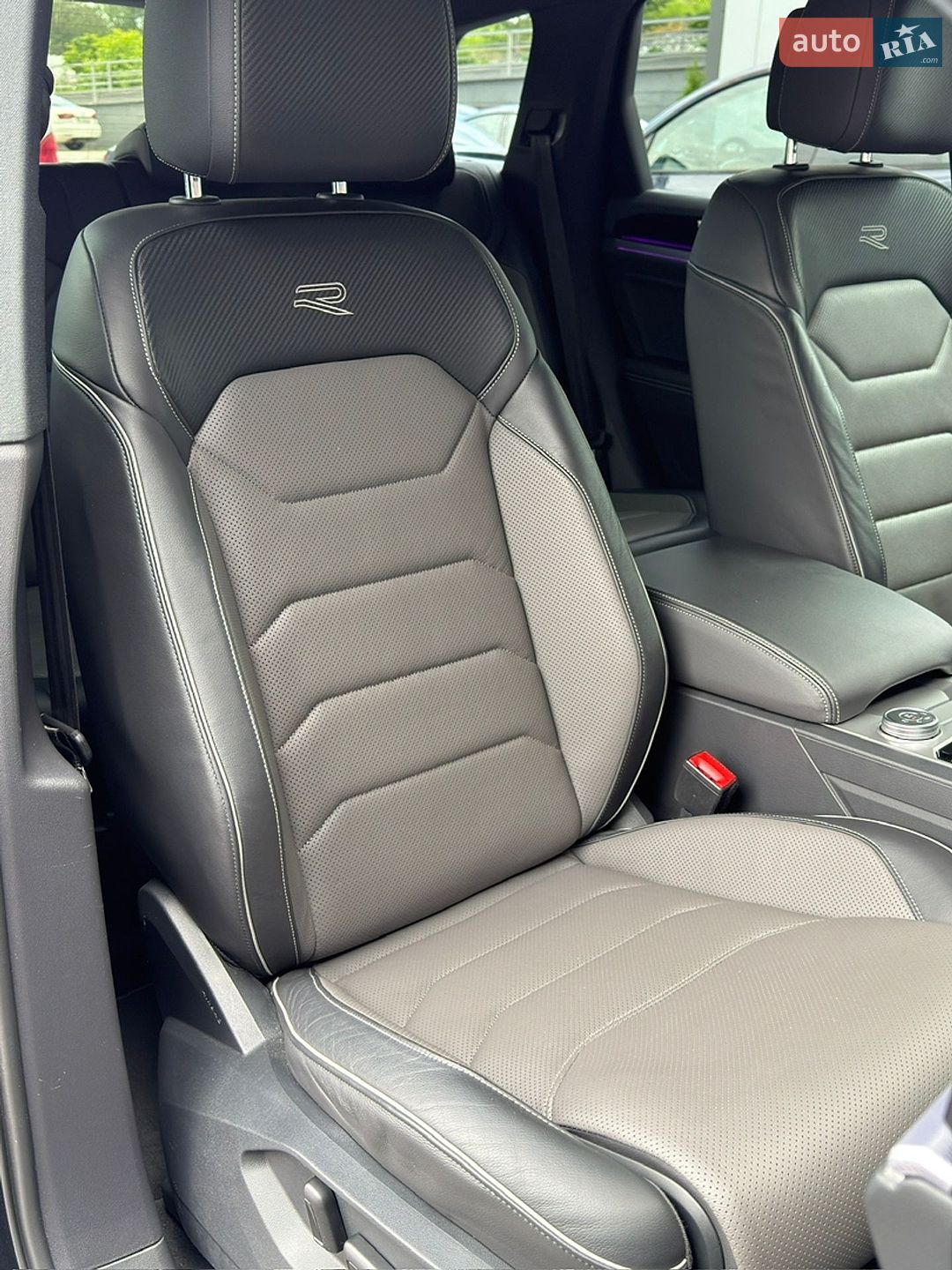 Volkswagen Touareg 2022 VIN WVGZZZCRZND017354 фото оголошення 6 з 63