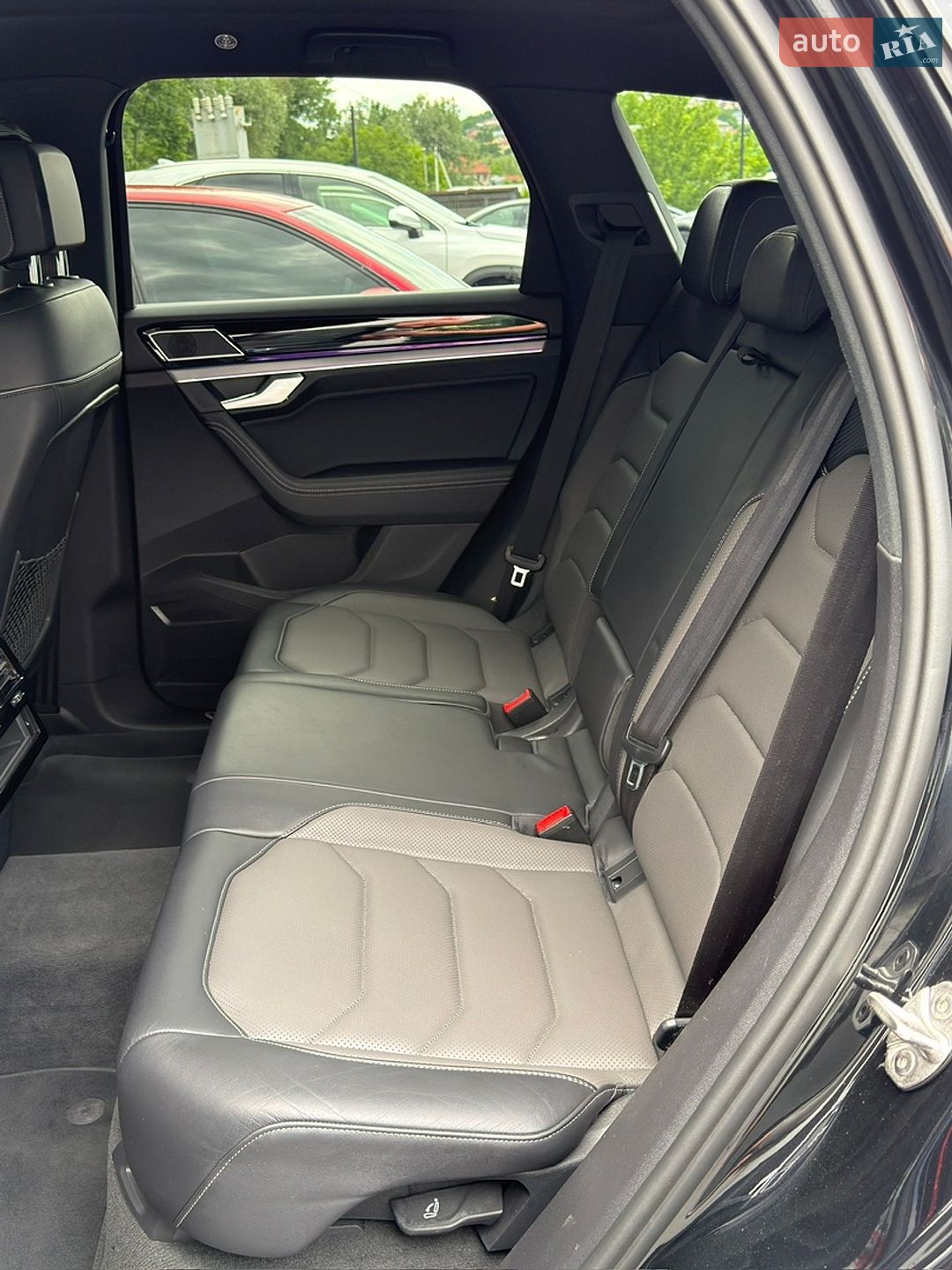 Volkswagen Touareg 2022 VIN WVGZZZCRZND017354 фото оголошення 8 з 63