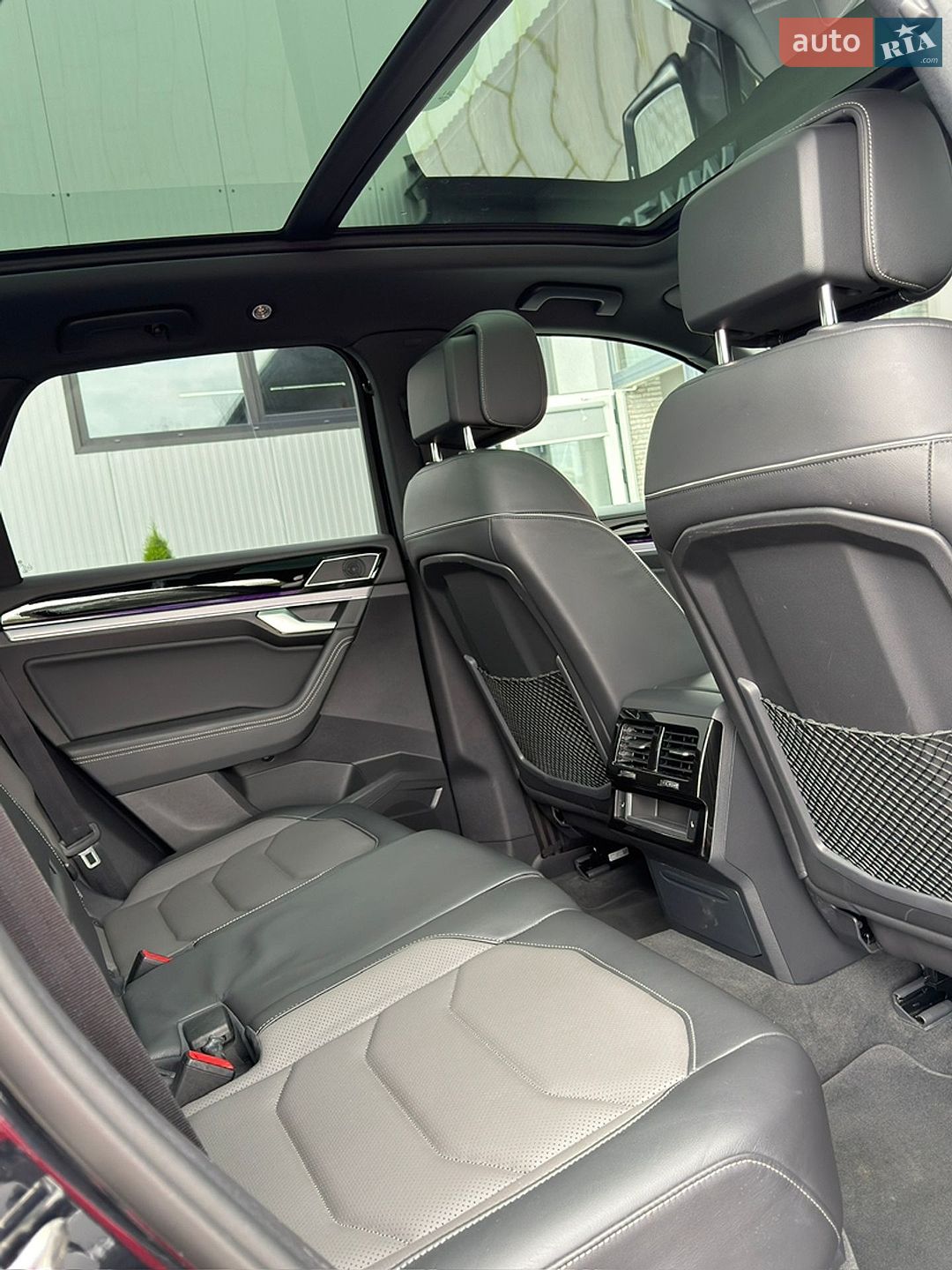 Volkswagen Touareg 2022 VIN WVGZZZCRZND017354 фото оголошення 9 з 63