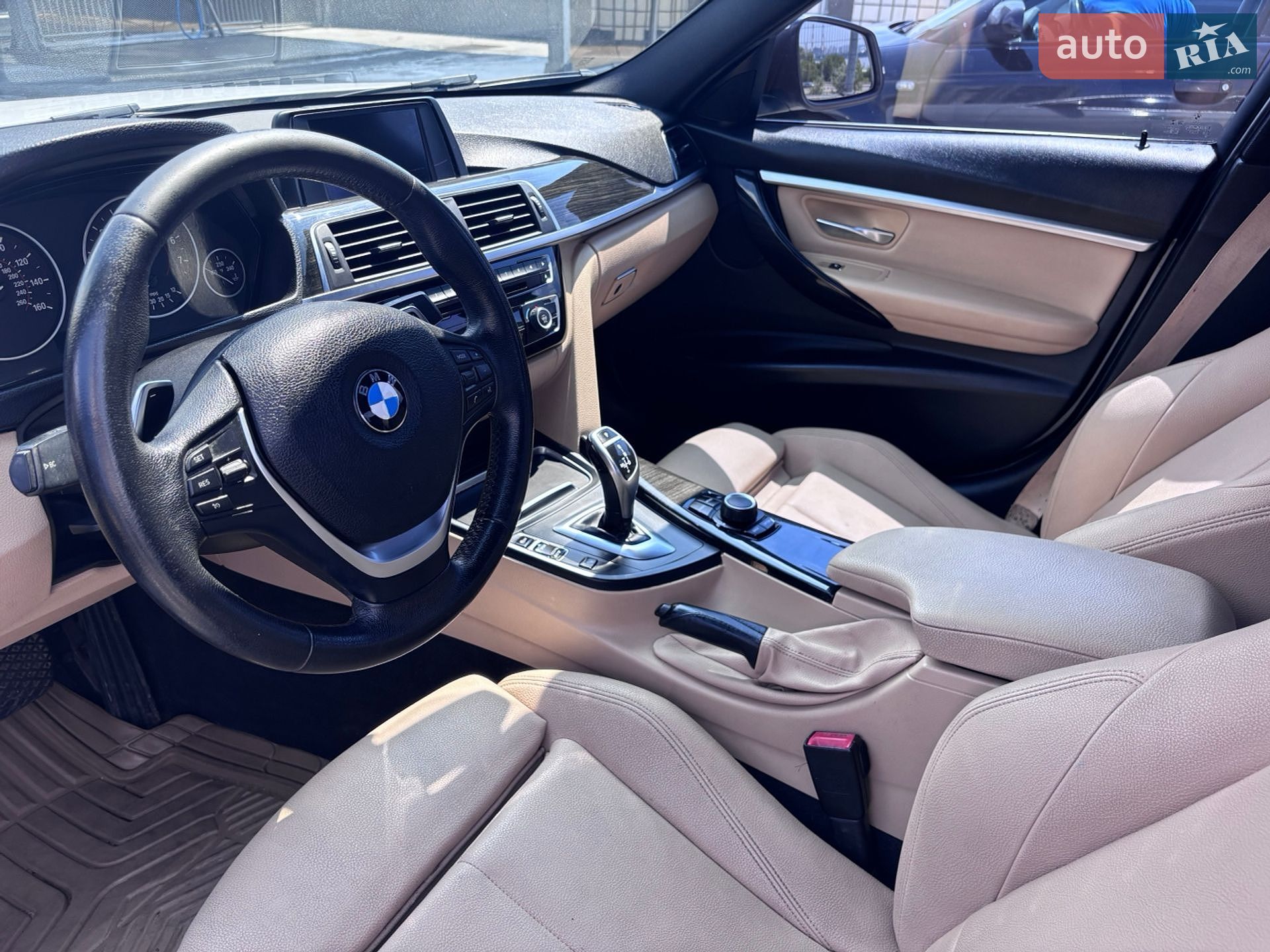 BMW 3 Series 2017 VIN WBA8B9G35HNU56234 фото оголошення 5 з 15