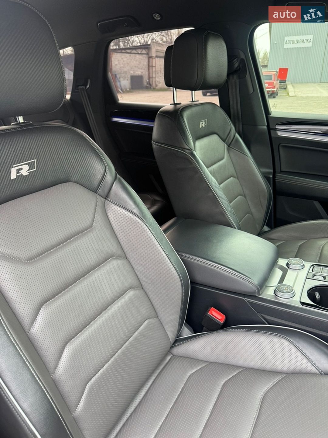 Volkswagen Touareg 2021 VIN WVGZZZCRZMD039658 фото оголошення 7 з 12