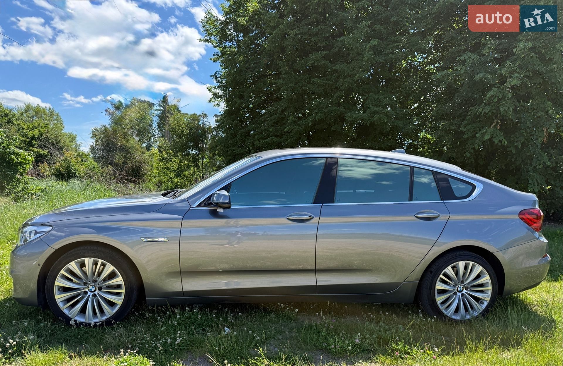 BMW 5 Series GT 2015 VIN WBA5N2105FGJ87704 фото оголошення 6 з 19