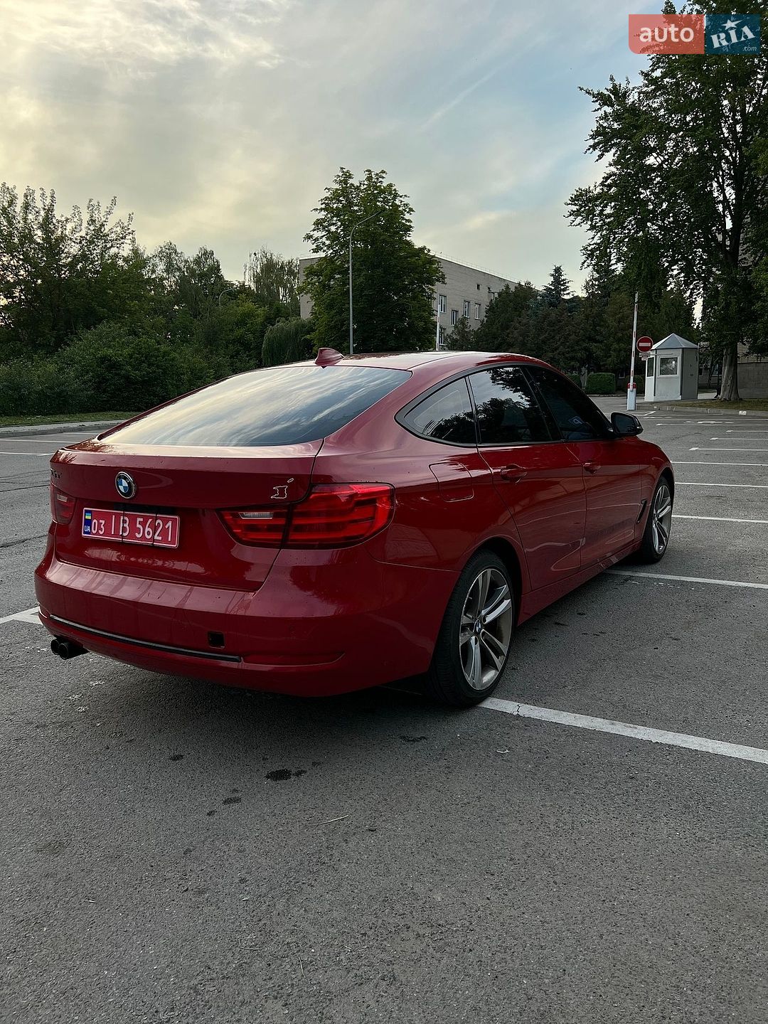 BMW 3 Series GT 2015 VIN WBA3X5C58FD562644 фото оголошення 4 з 19