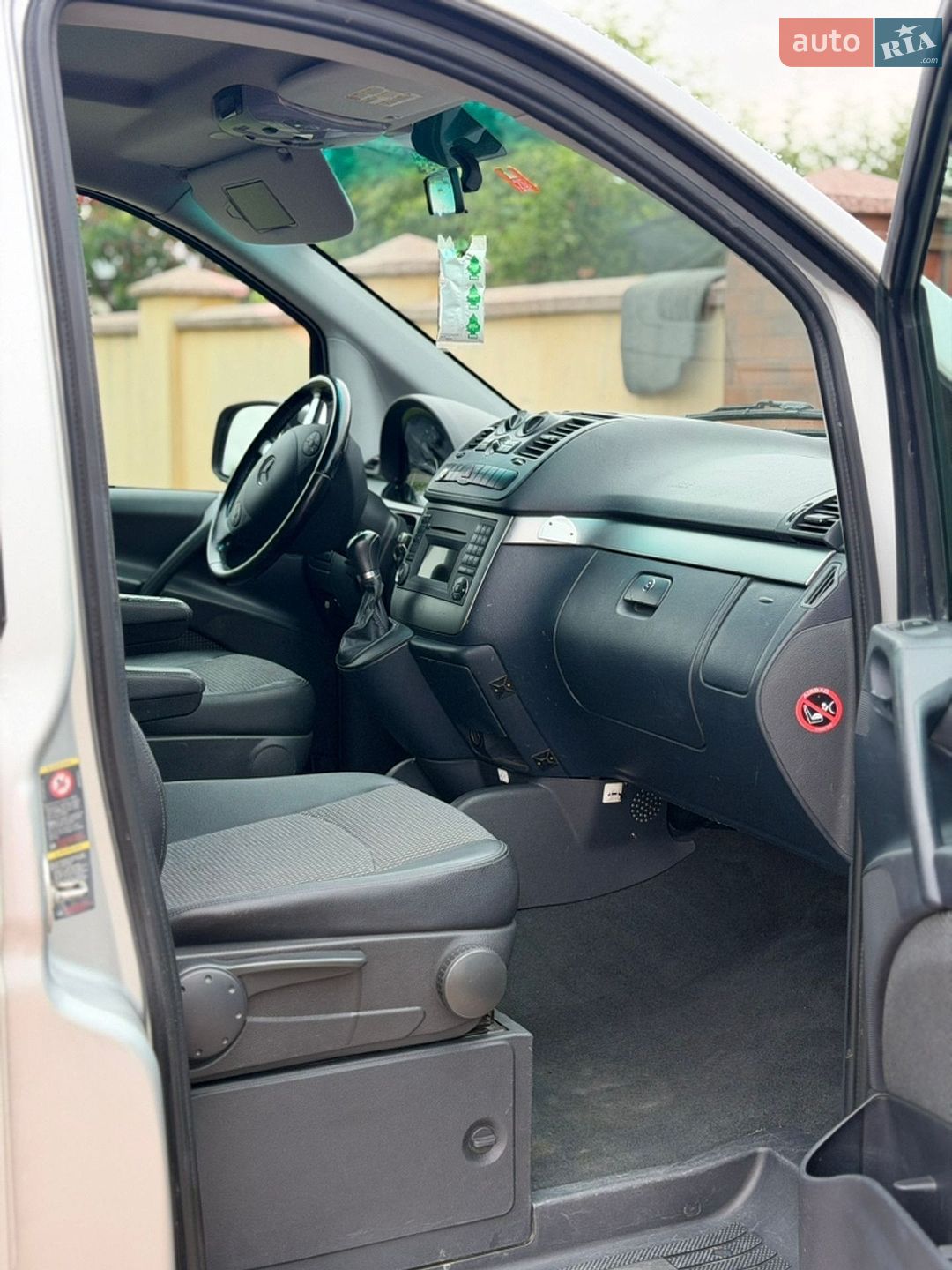 Mercedes-Benz Viano 2011 VIN WDF63981313678397 фото оголошення 15 з 28