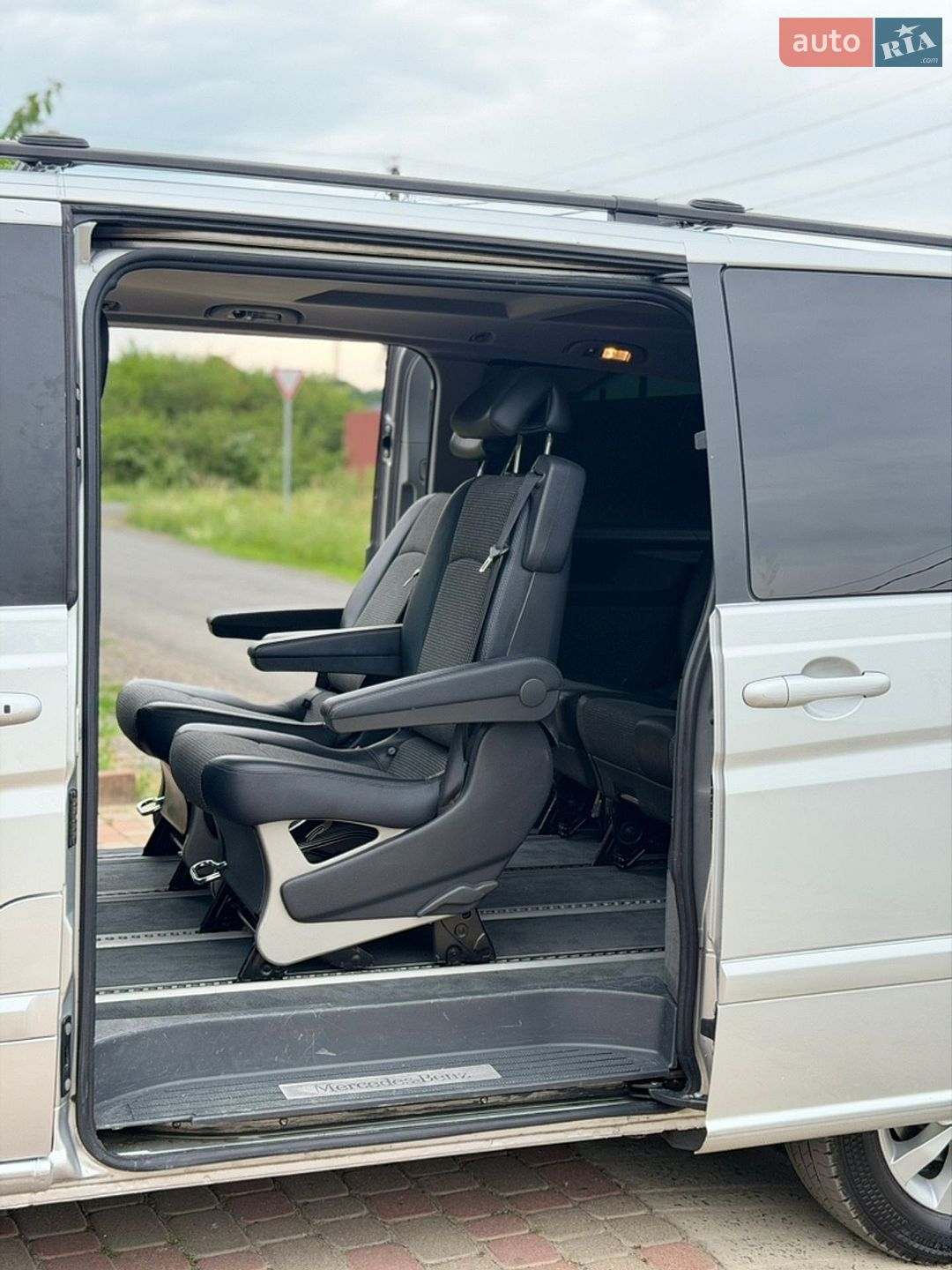 Mercedes-Benz Viano 2011 VIN WDF63981313678397 фото оголошення 20 з 28