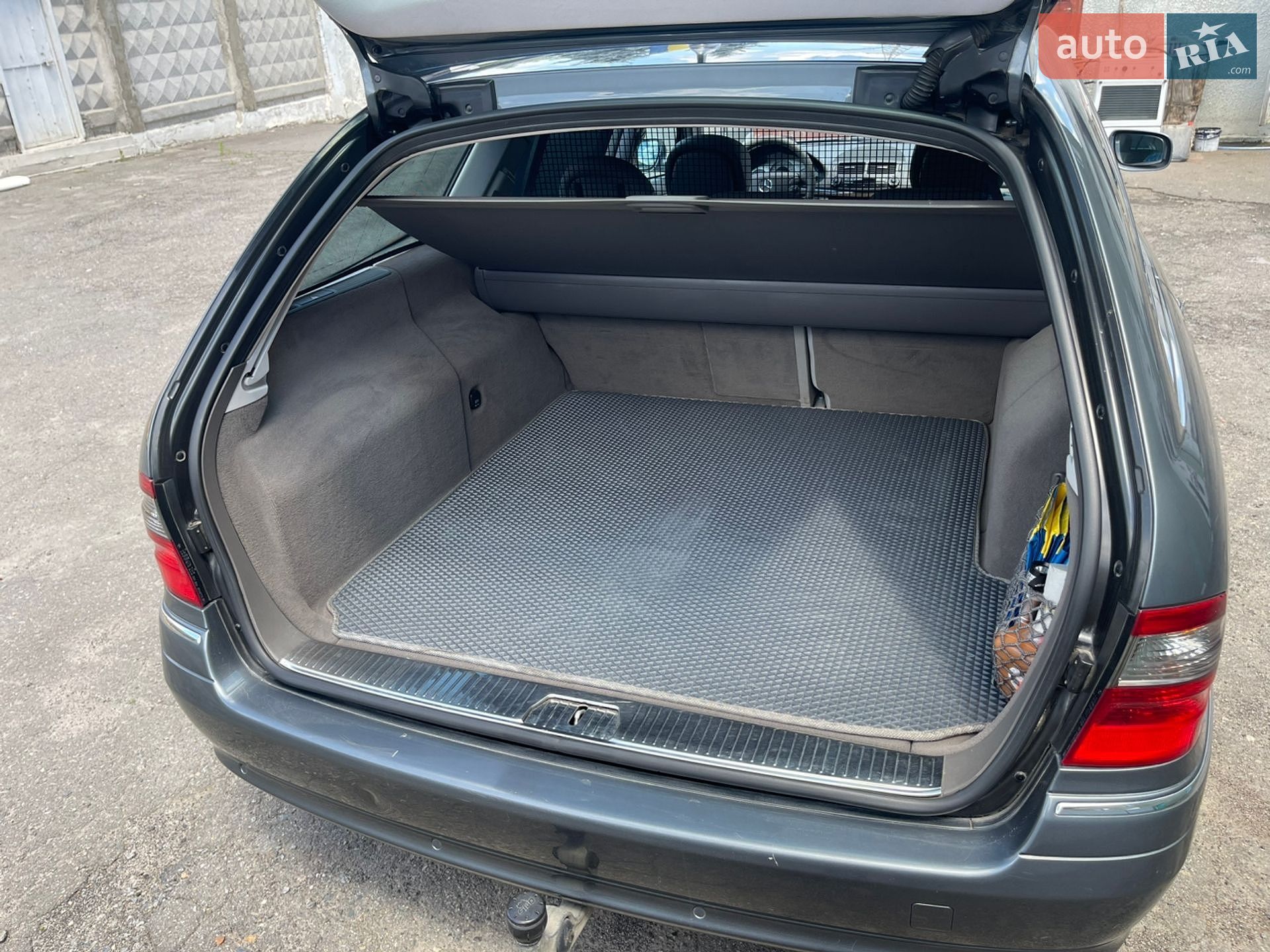 Mercedes-Benz E-Class 2008 VIN WDB2112081B315804 фото оголошення 11 з 20
