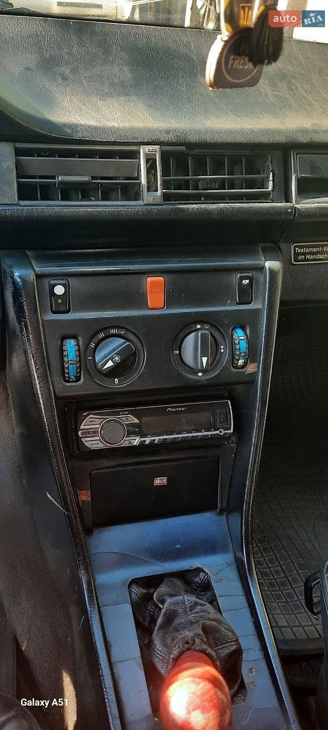 Mercedes-Benz E-Class 1989 VIN WDB1241301B062825 фото оголошення 5 з 9