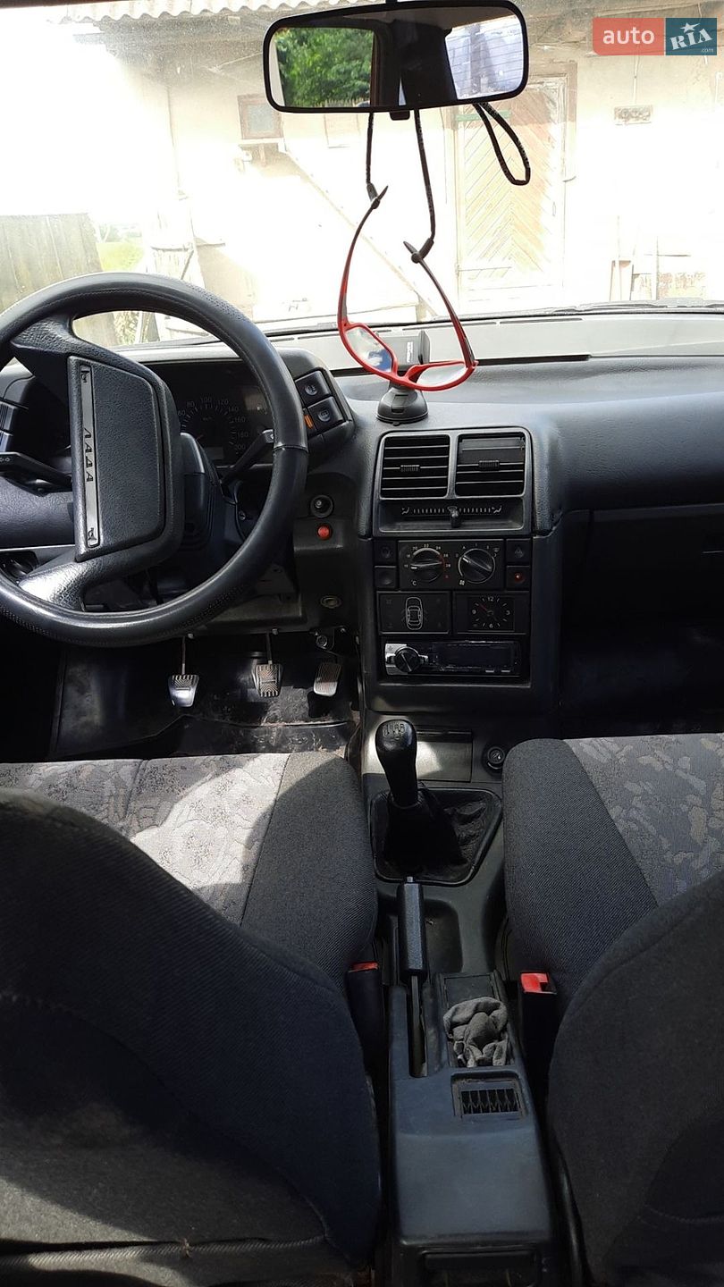 ВАЗ / Lada 2110 2001 VIN XTA21100010376831 фото оголошення 3 з 8