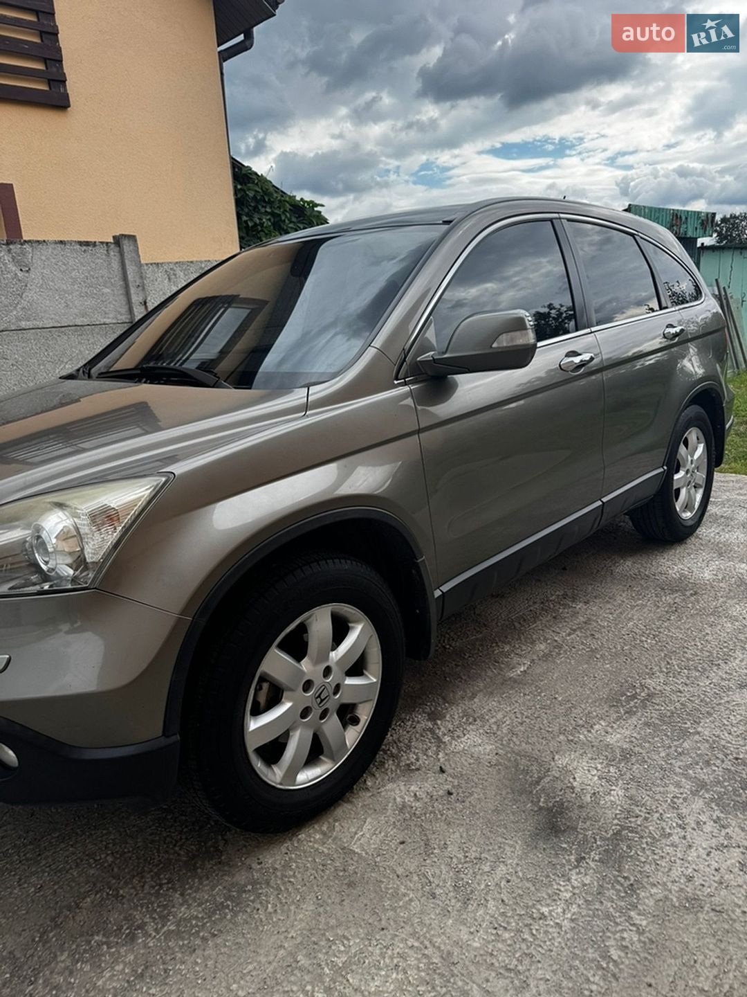 Honda CR-V 2009 VIN SHSRE67509U001307 фото оголошення 2 з 8