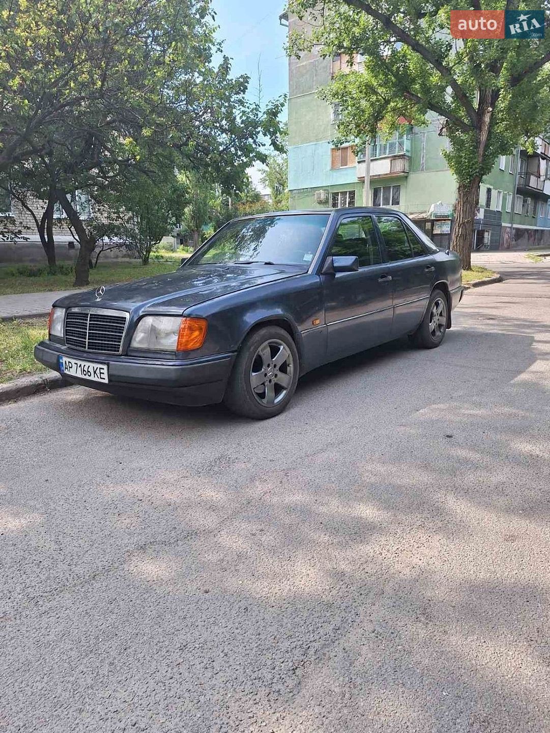 Mercedes-Benz E-Class 1996 VIN WDB1241261C258576 фото оголошення 6 з 8