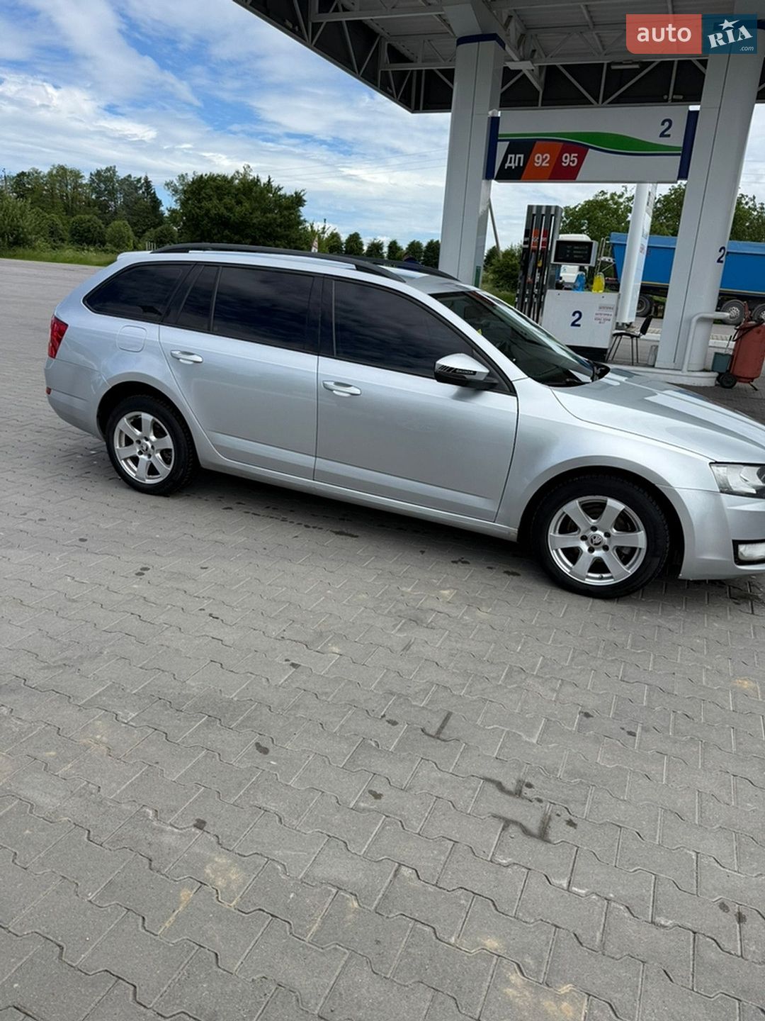Skoda Octavia 2014 VIN TMBLG7NE4F0113125 фото оголошення 6 з 39
