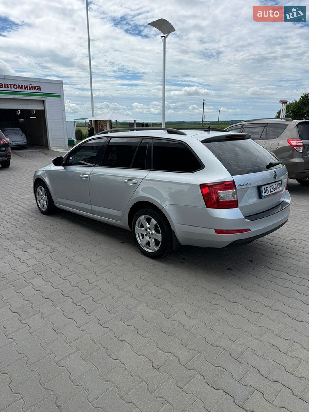 Skoda Octavia 2014 VIN TMBLG7NE4F0113125 фото оголошення 10 з 39