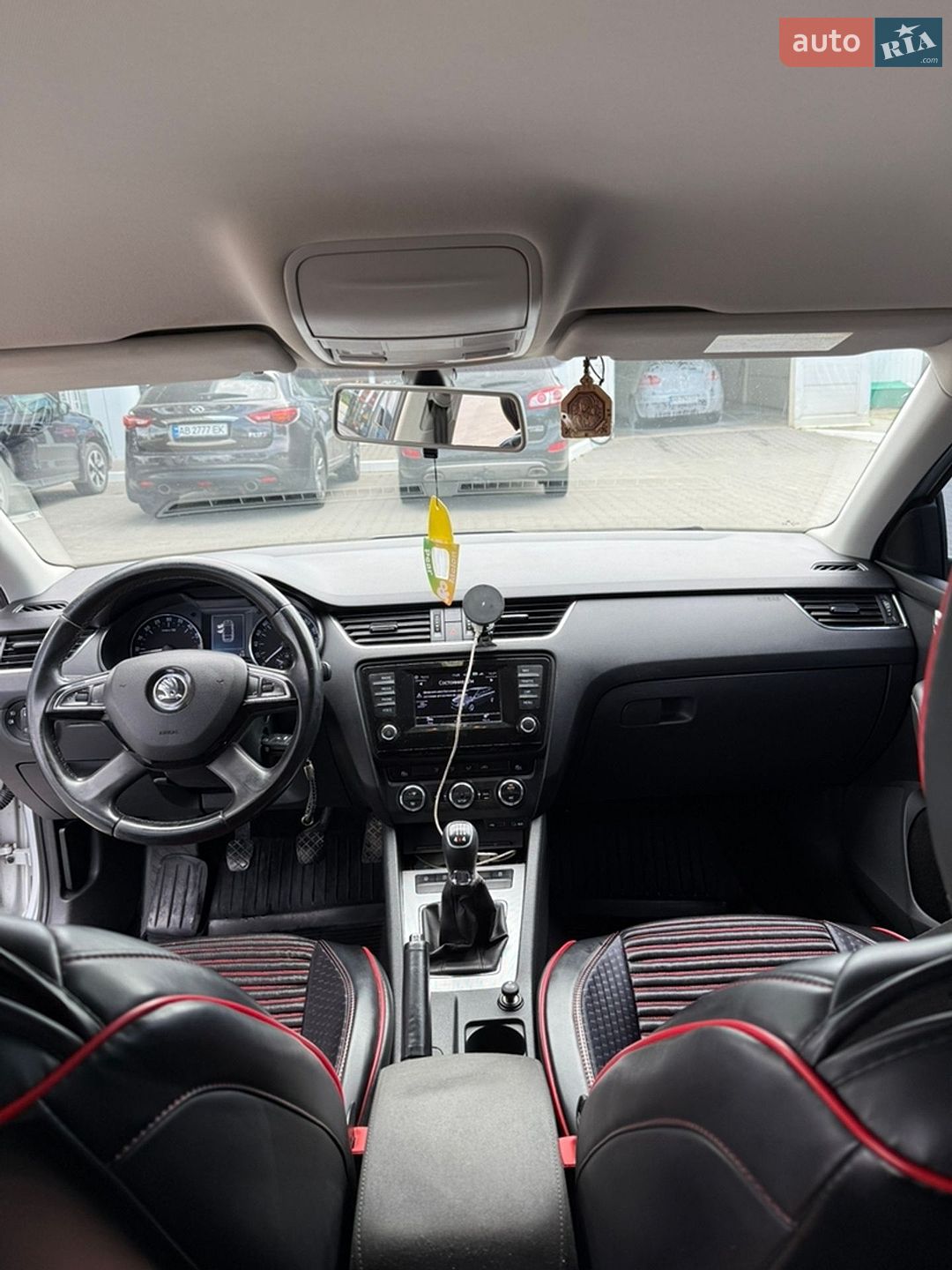 Skoda Octavia 2014 VIN TMBLG7NE4F0113125 фото оголошення 32 з 39