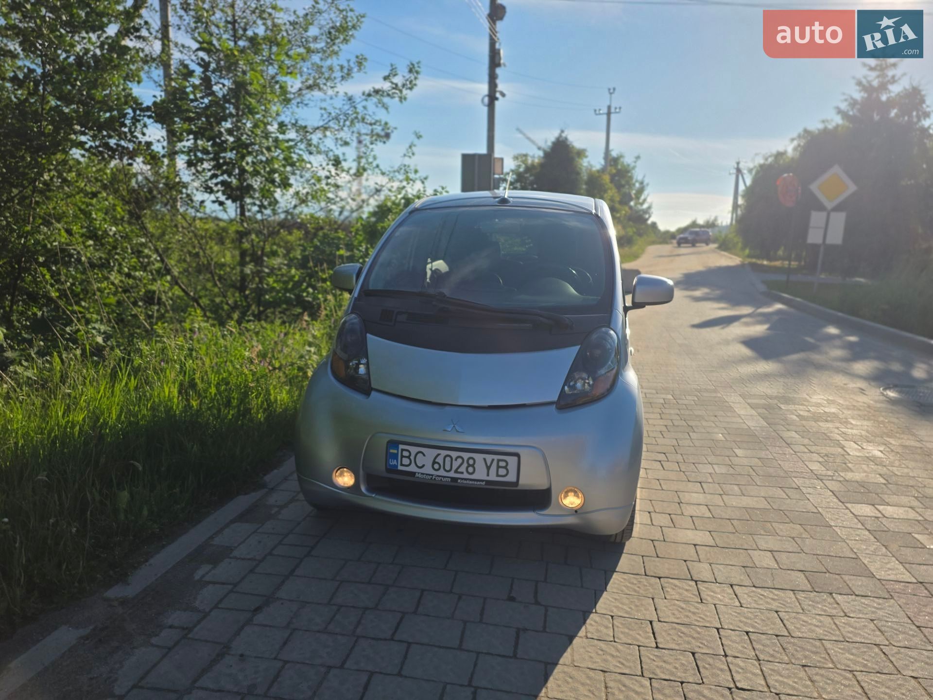 Mitsubishi i-MiEV 2011 VIN JMBLDHA3WCU001457 фото оголошення 3 з 36