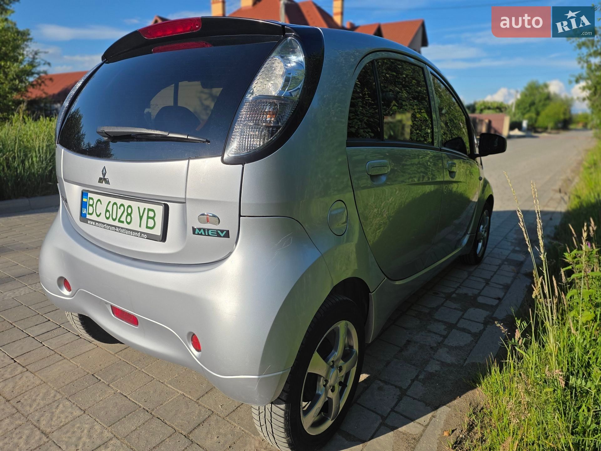 Mitsubishi i-MiEV 2011 VIN JMBLDHA3WCU001457 фото оголошення 6 з 36