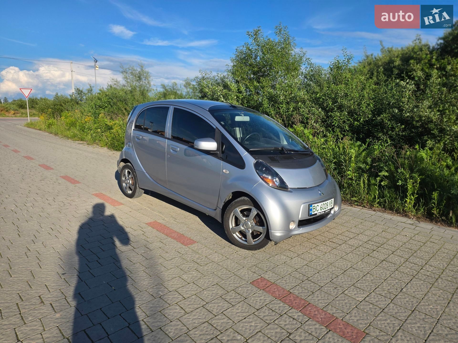 Mitsubishi i-MiEV 2011 VIN JMBLDHA3WCU001457 фото оголошення 10 з 36