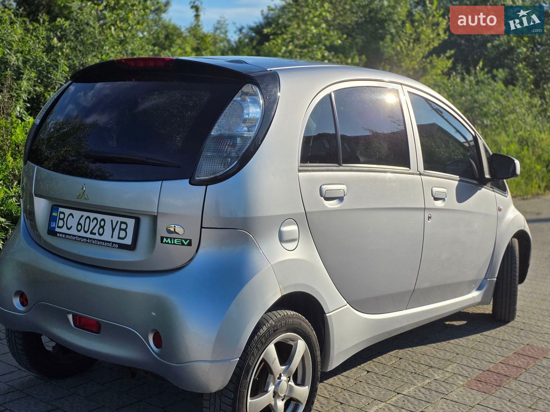 Mitsubishi i-MiEV 2011 VIN JMBLDHA3WCU001457 фото оголошення 15 з 36