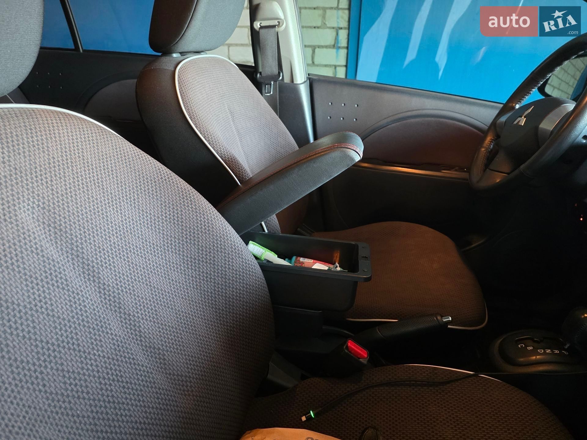 Mitsubishi i-MiEV 2011 VIN JMBLDHA3WCU001457 фото оголошення 34 з 36