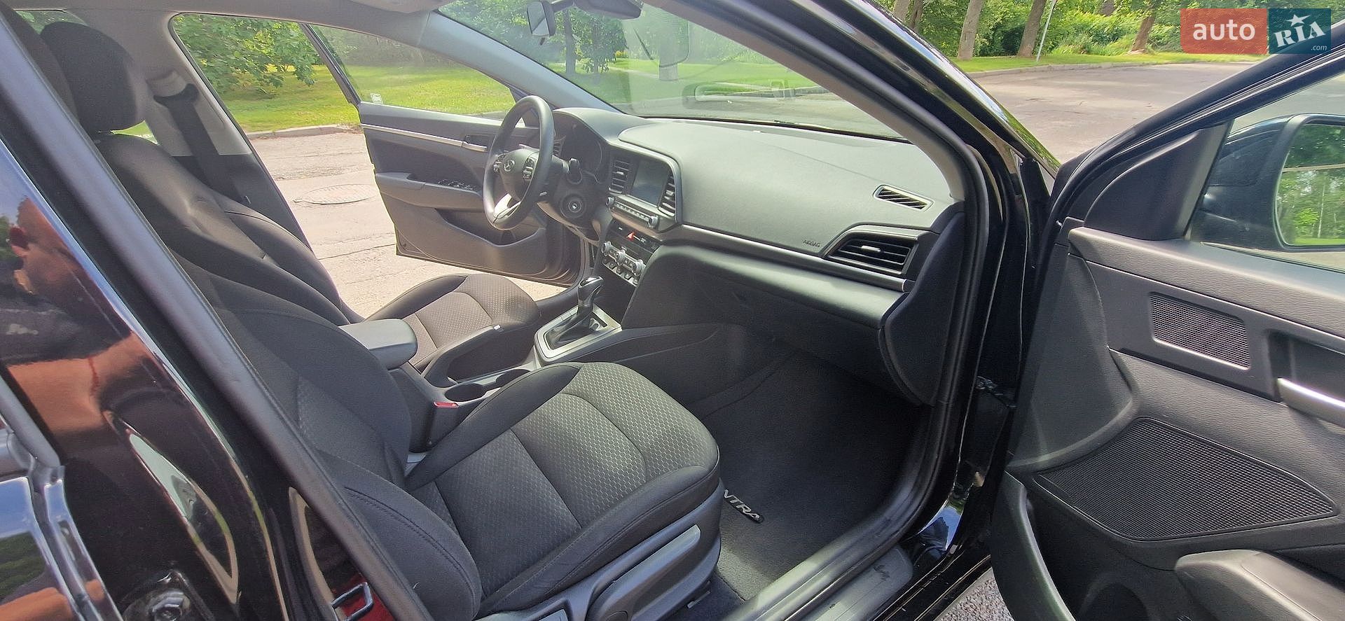 Hyundai Elantra 2020 VIN 5NPD84LF2LH611060 фото оголошення 14 з 47