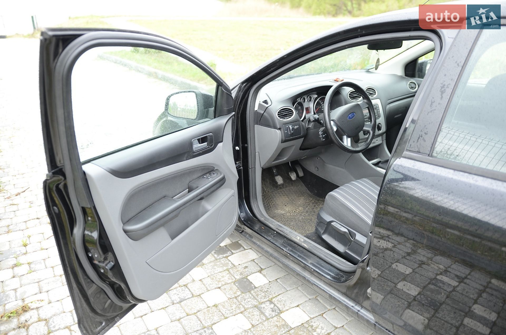 Ford Focus 2010 VIN WF0SXXGCDSAS10160 фото оголошення 13 з 28