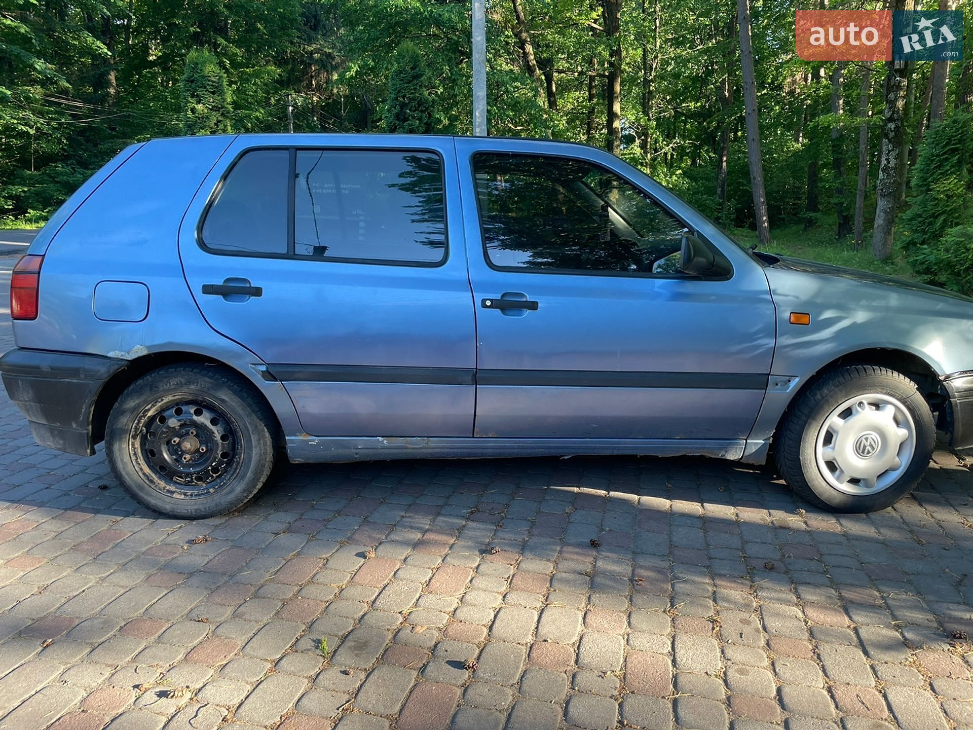 Volkswagen Golf 1994 VIN WVWZ221HZRW370718 фото оголошення 2 з 7