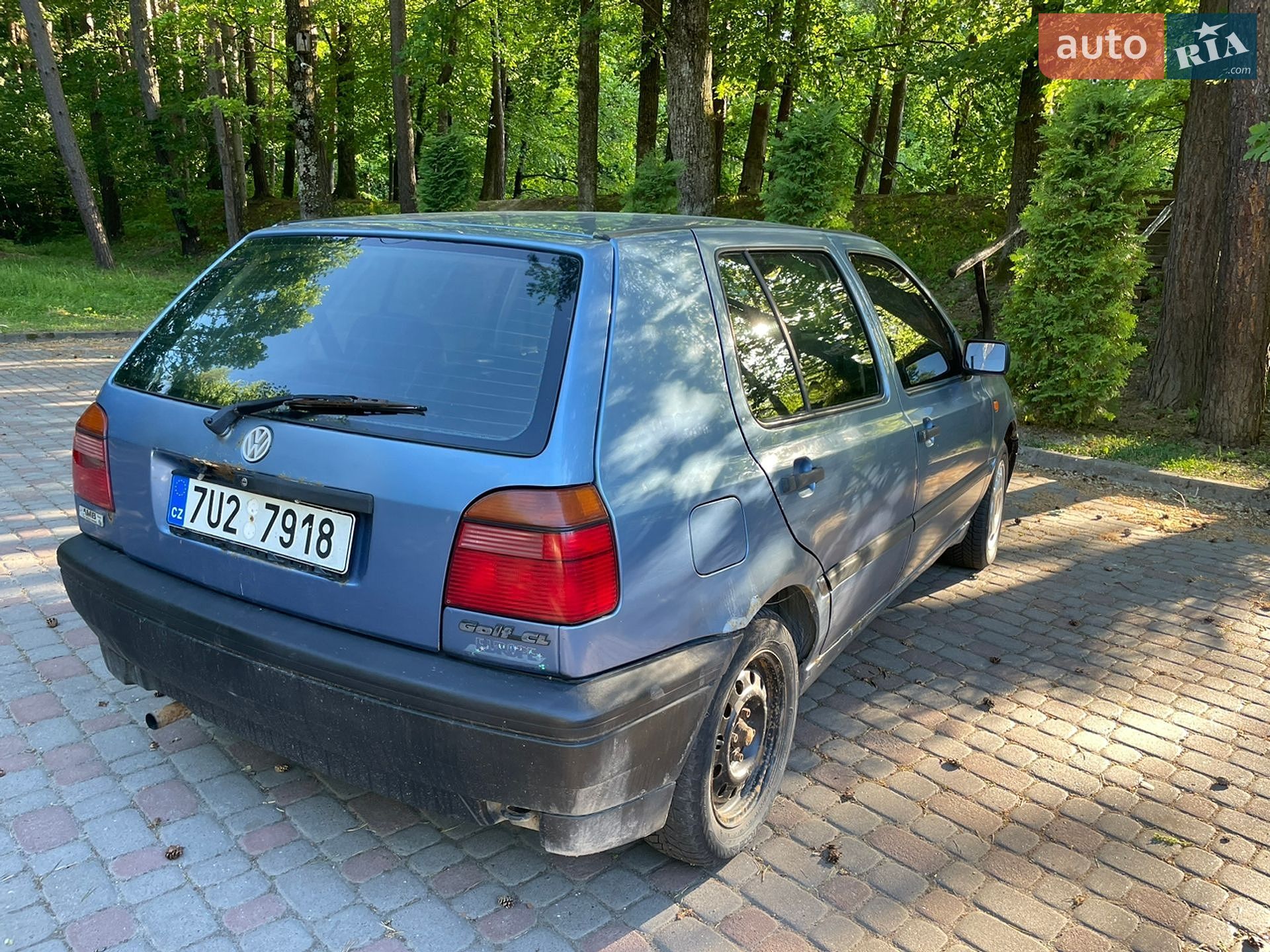 Volkswagen Golf 1994 VIN WVWZ221HZRW370718 фото оголошення 3 з 7