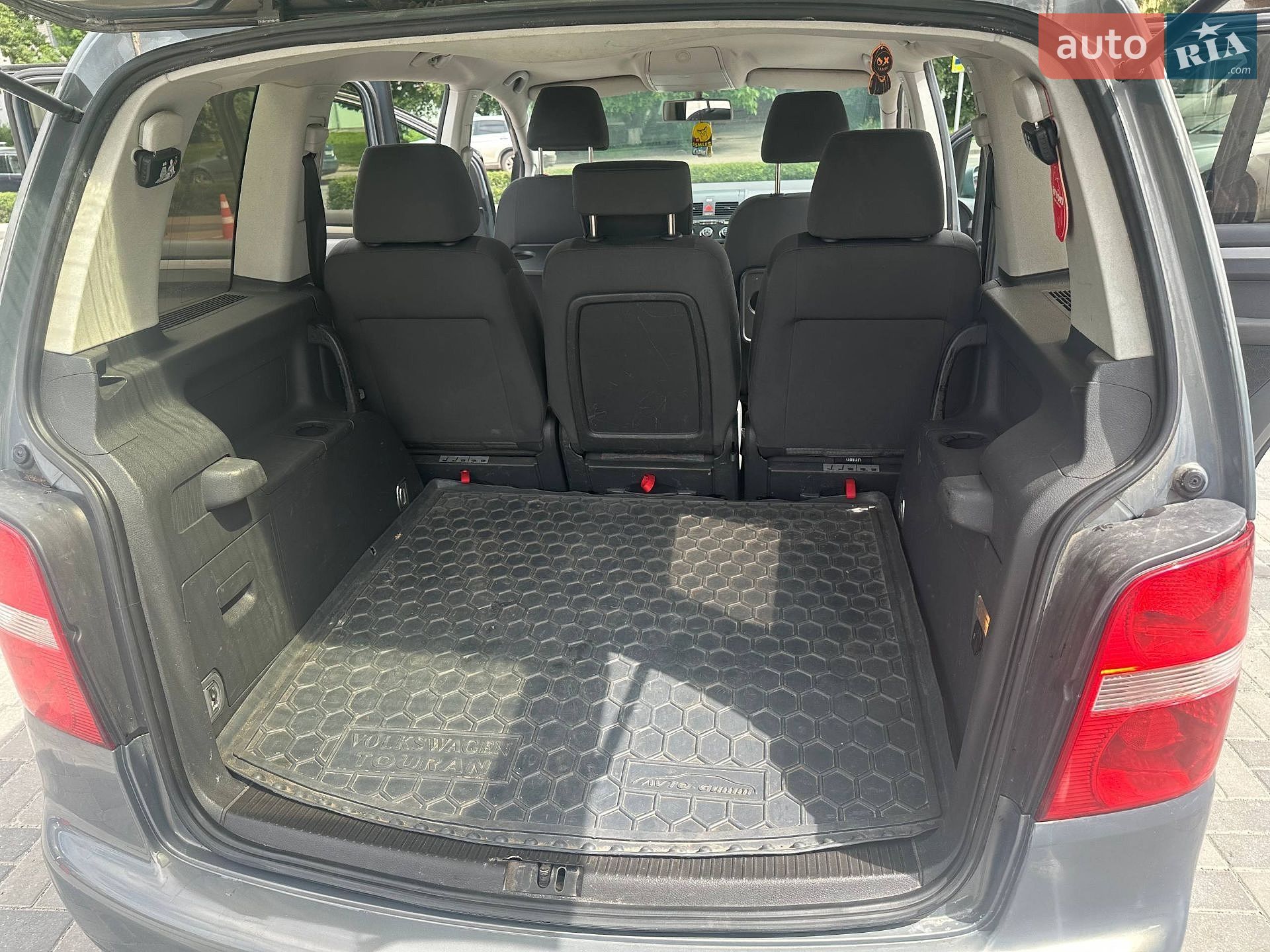 Volkswagen Touran 2006 VIN WVGZZZ1TZ6W165621 фото оголошення 14 з 28