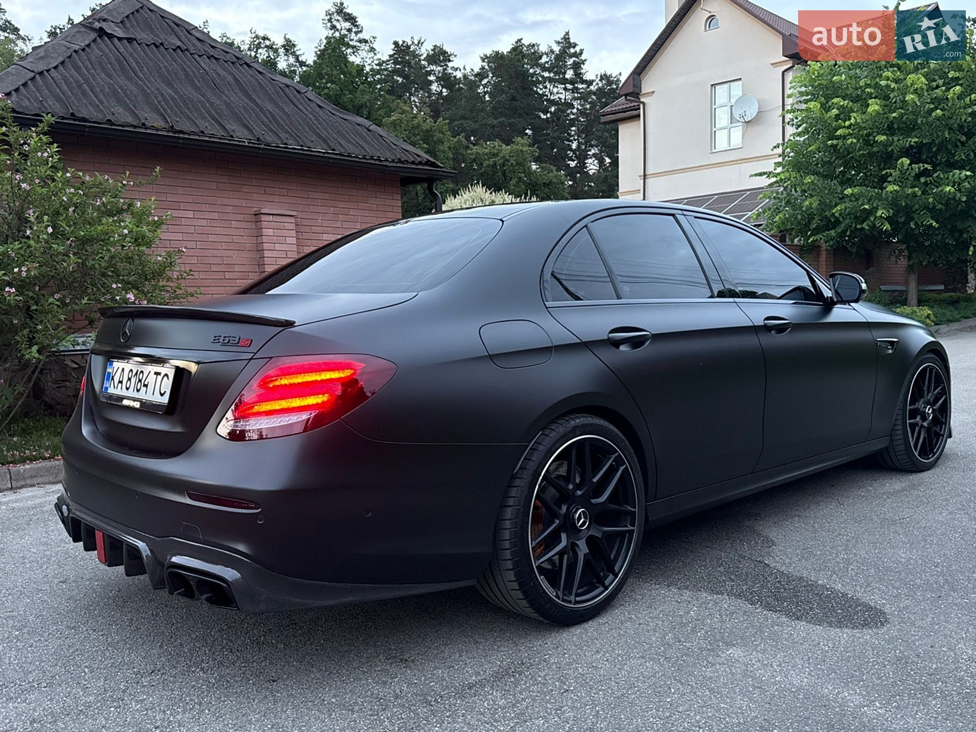 Mercedes-Benz E-Class 2019 VIN WDD2130881A648190 фото оголошення 12 з 63