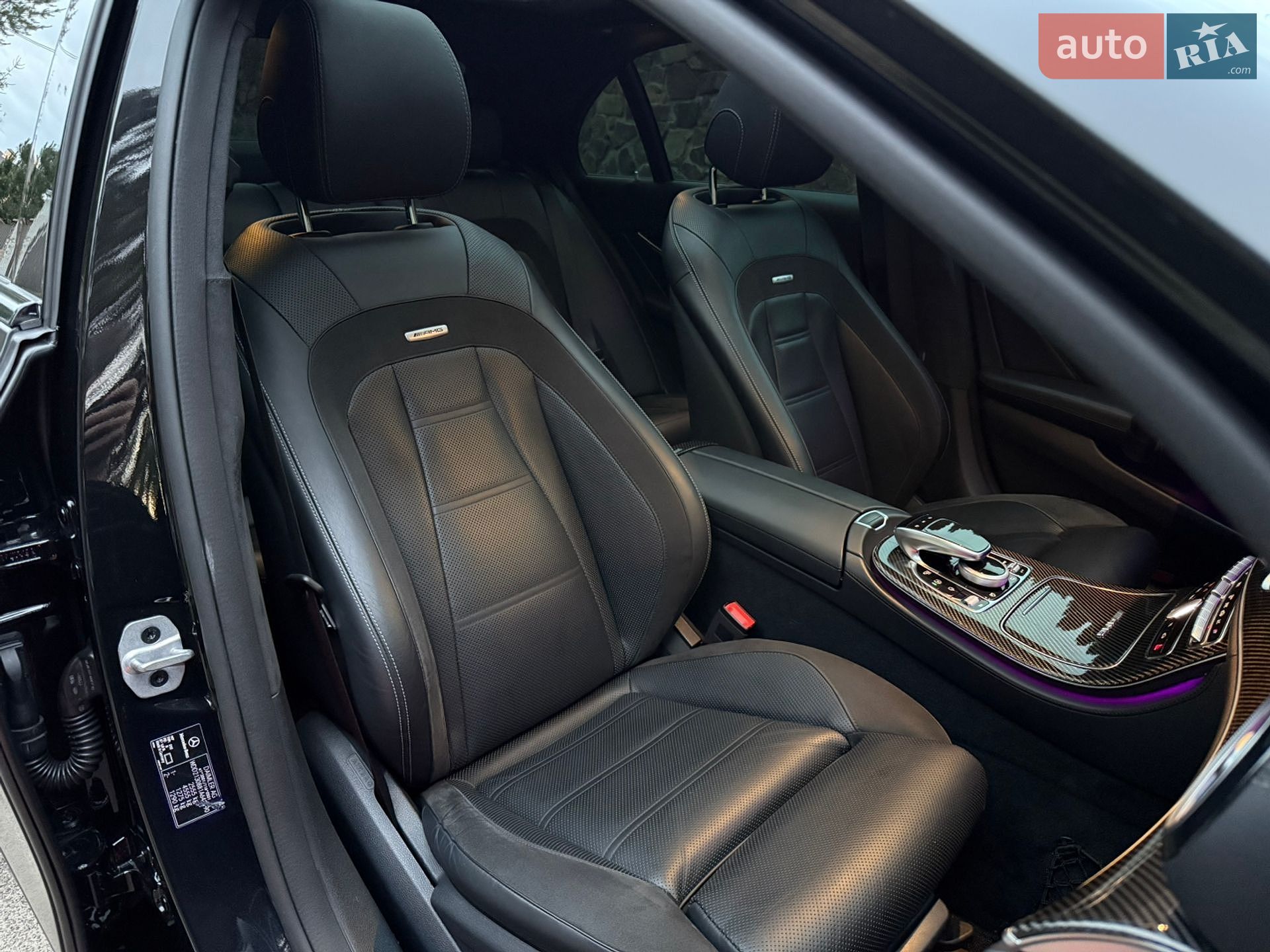 Mercedes-Benz E-Class 2019 VIN WDD2130881A648190 фото оголошення 40 з 63