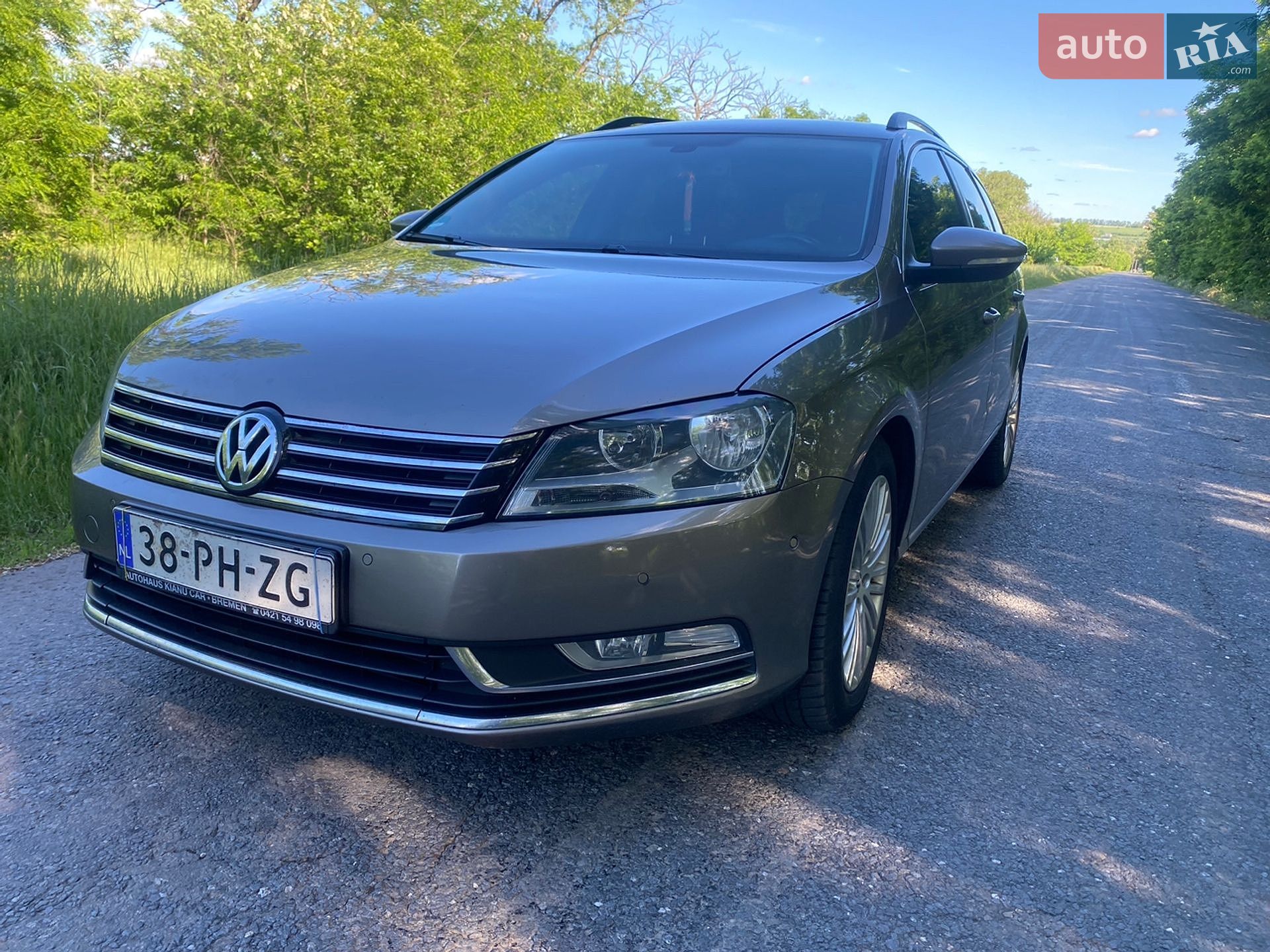 Volkswagen Passat 2012 VIN WWWZZZ3CZCE030388 фото оголошення 2 з 31