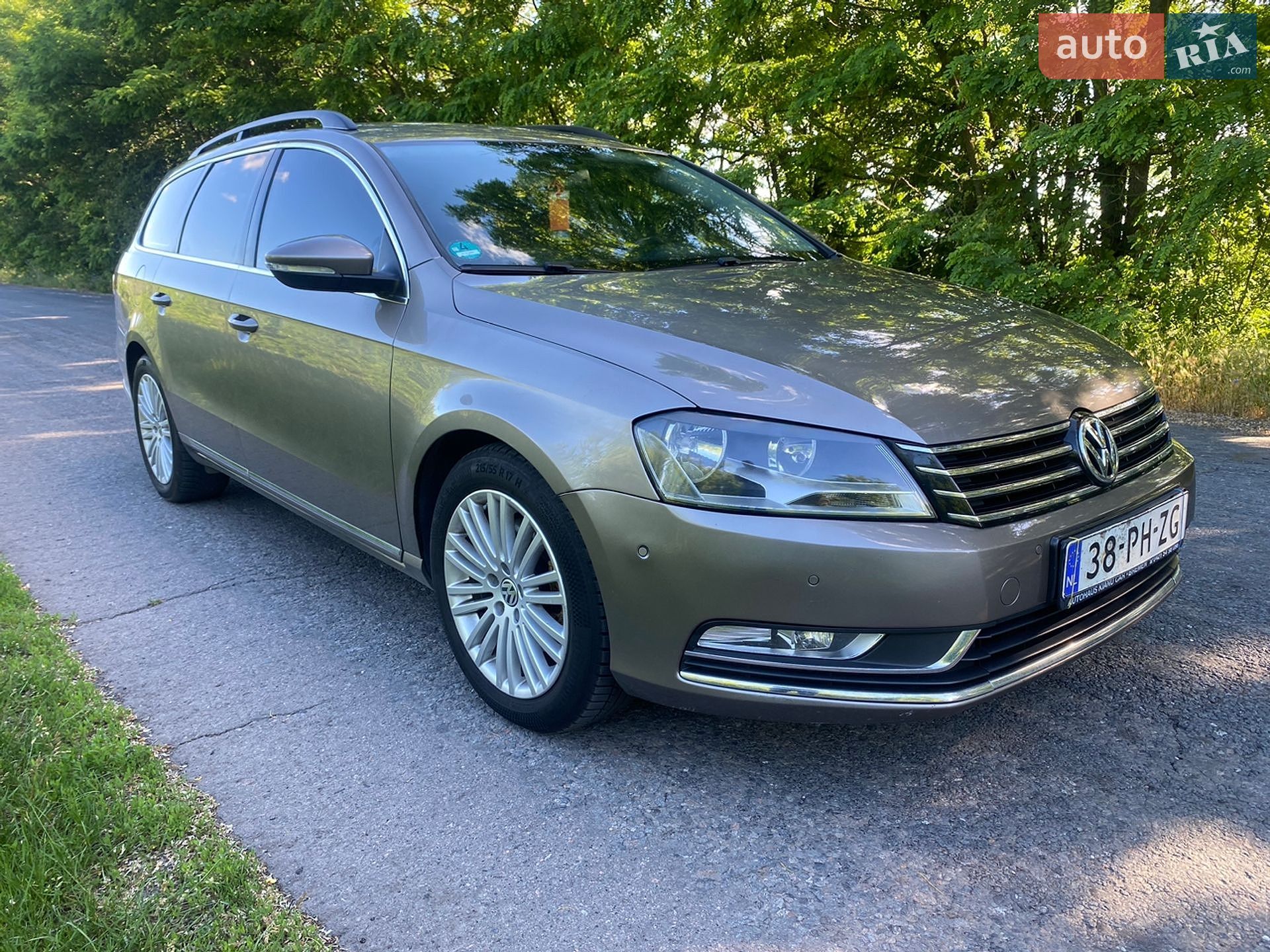 Volkswagen Passat 2012 VIN WWWZZZ3CZCE030388 фото оголошення 6 з 31