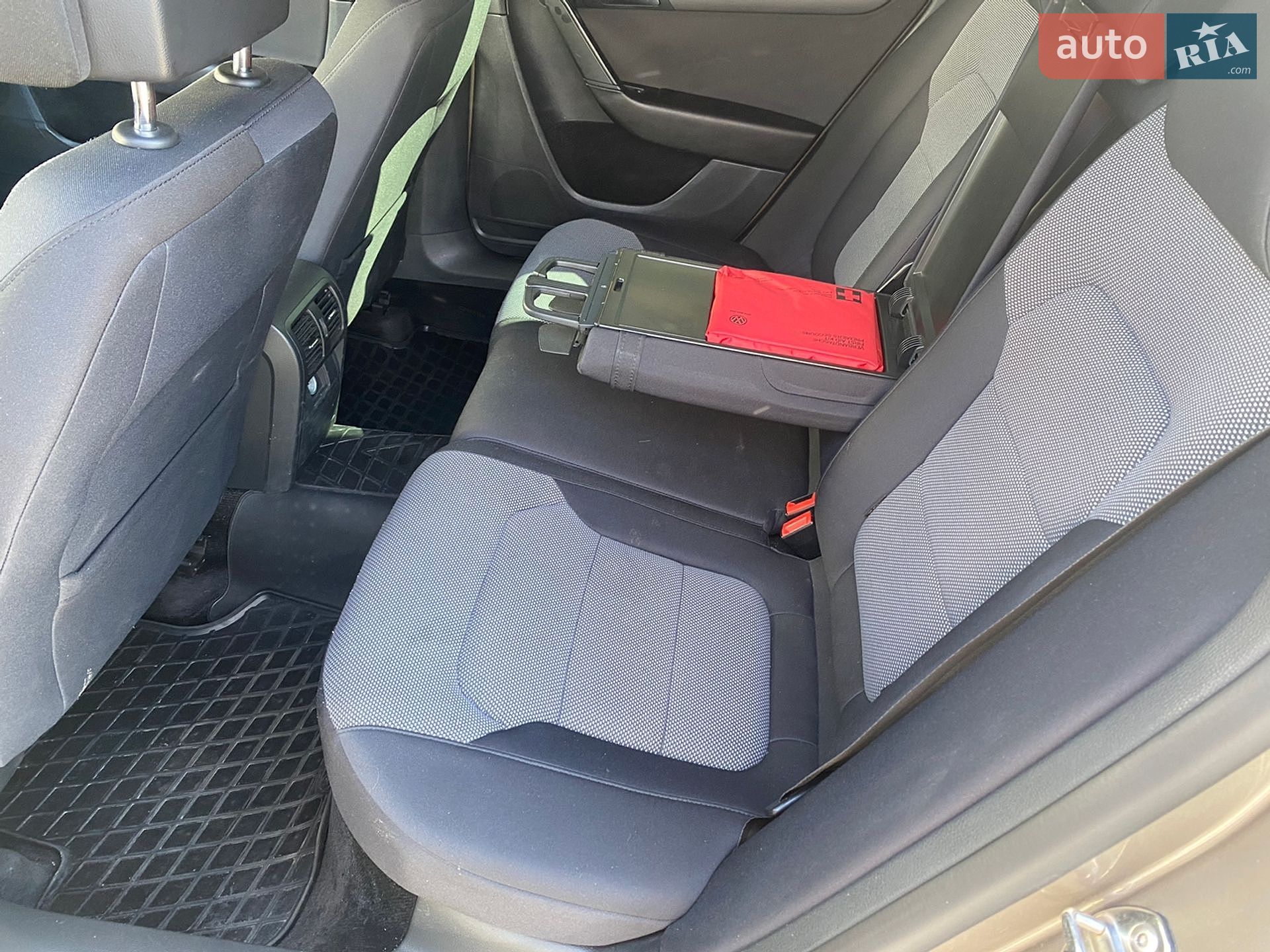Volkswagen Passat 2012 VIN WWWZZZ3CZCE030388 фото оголошення 24 з 31