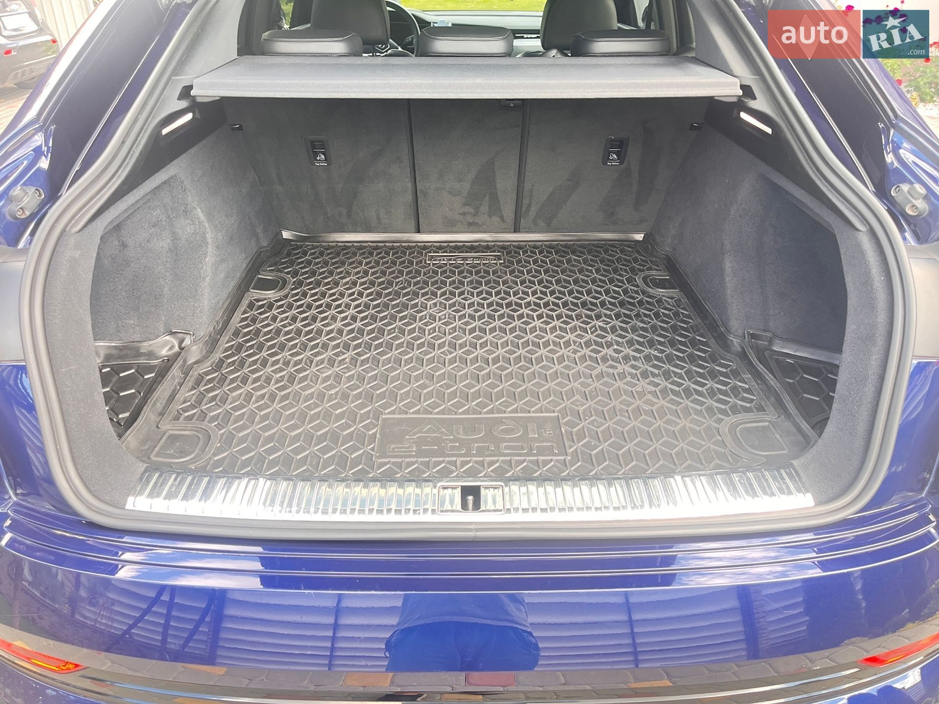 Audi e-tron Sportback 2022 VIN WAUZZZGE5NB035144 фото оголошення 12 з 42