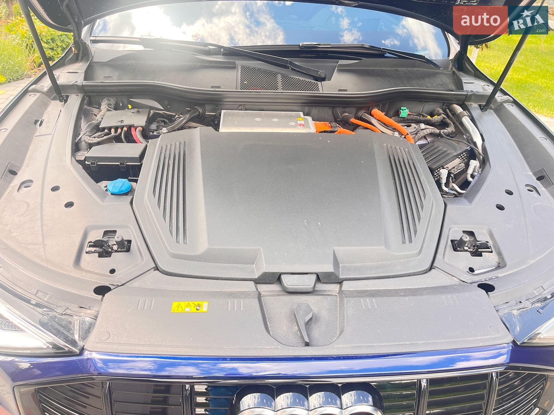 Audi e-tron Sportback 2022 VIN WAUZZZGE5NB035144 фото оголошення 13 з 42