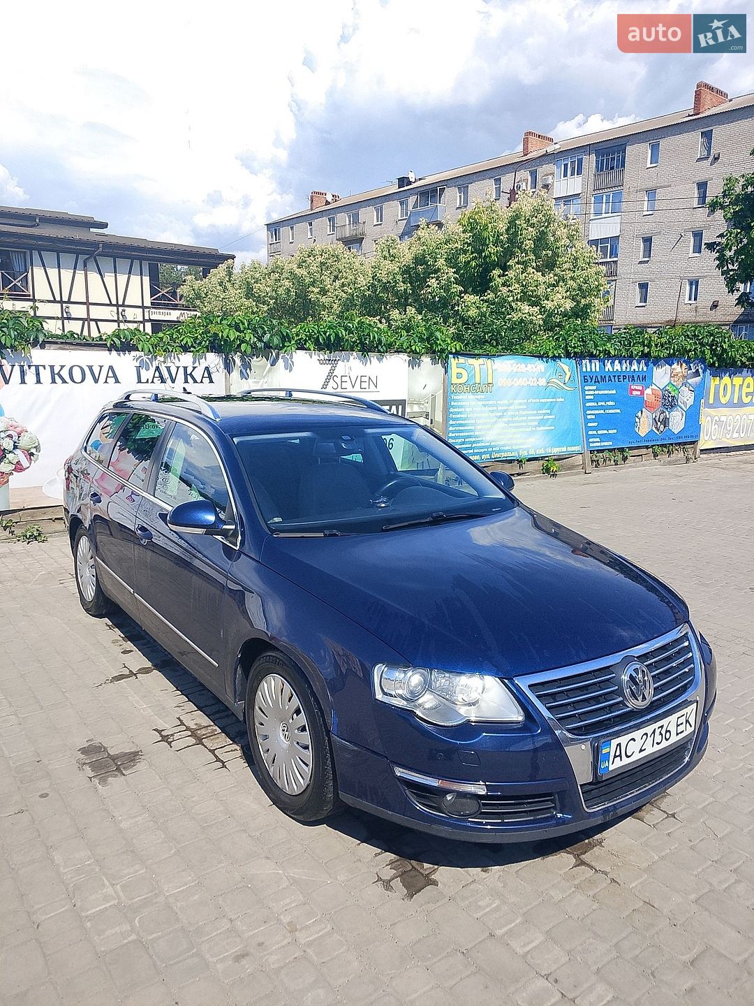 Volkswagen Passat 2010 VIN WVWZZZ3CZAE163929 фото оголошення 2 з 12